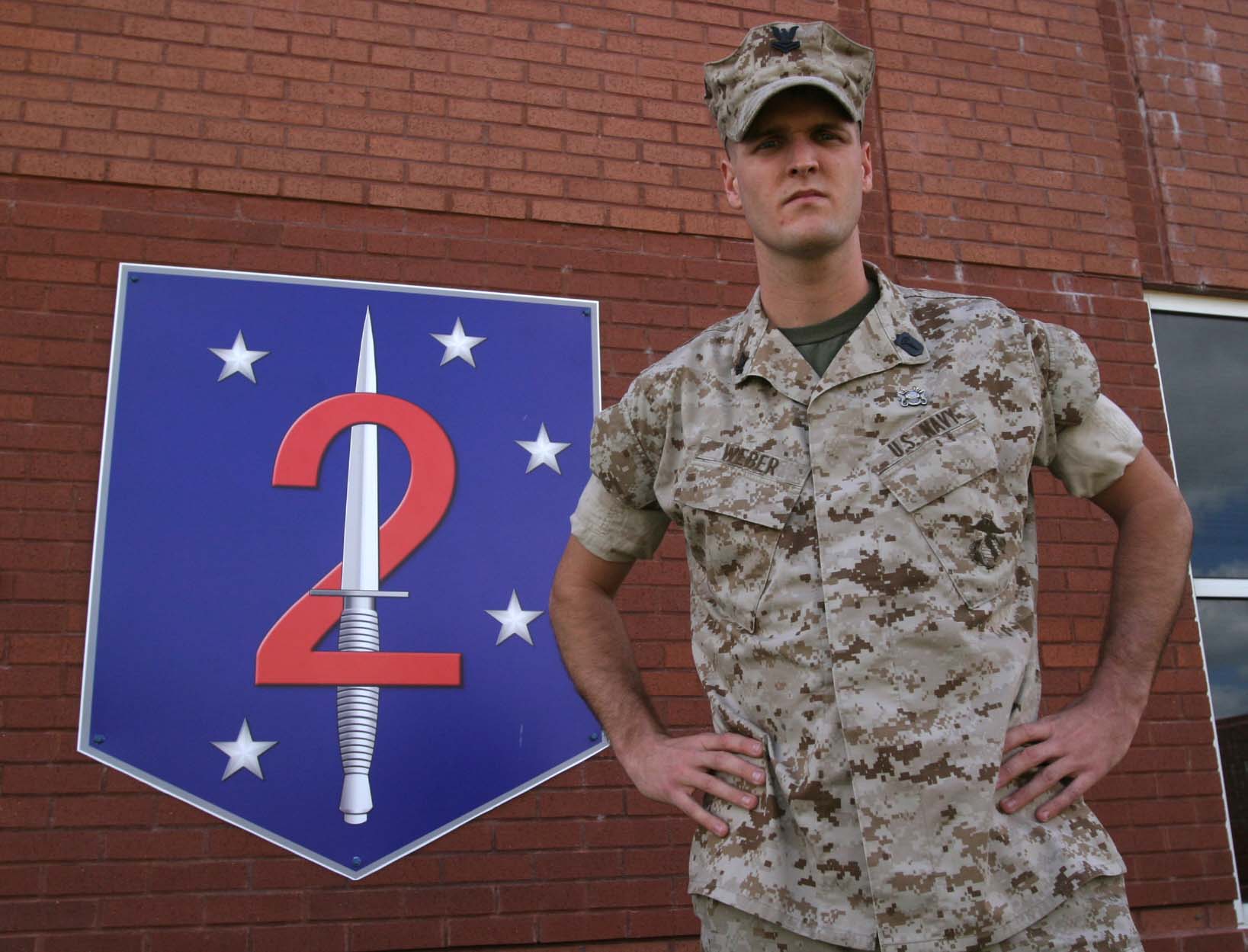 Marine father, son serve together in Al Asad > 2nd Marine Aircraft