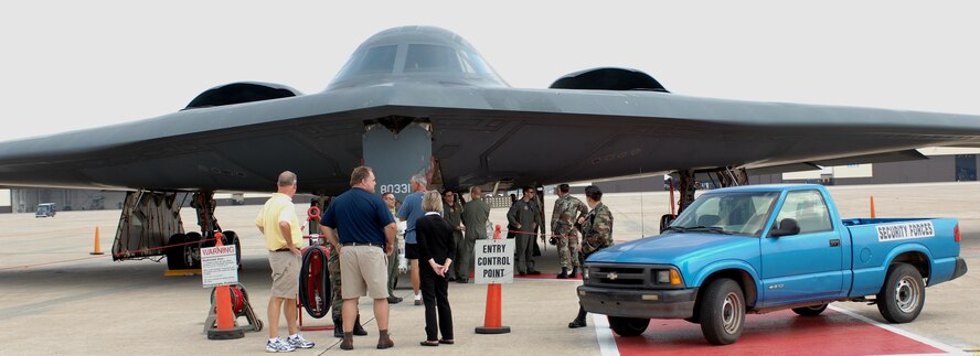 WHITEMAN AIR FORCE BASE, Mo. -- Pilots from the 509th Bomb Wing interact with World War II veterans and take a chance to show off the B-2 during a tour of the base Sept. 20. (U.S. Air Force photo/Staff Sgt. Charles Larkin)