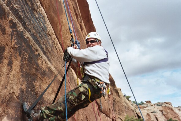 WRIGHT-PATTERSON AFB, Ohio - Master Sgt. James Foy, 445th Aeromedical Staging Squadron, trains with national park rangers to increase his rapelling skills. The 445th ASTS partners with our country's national parks to provide support for the park's EMT services. (Courtesy photo)