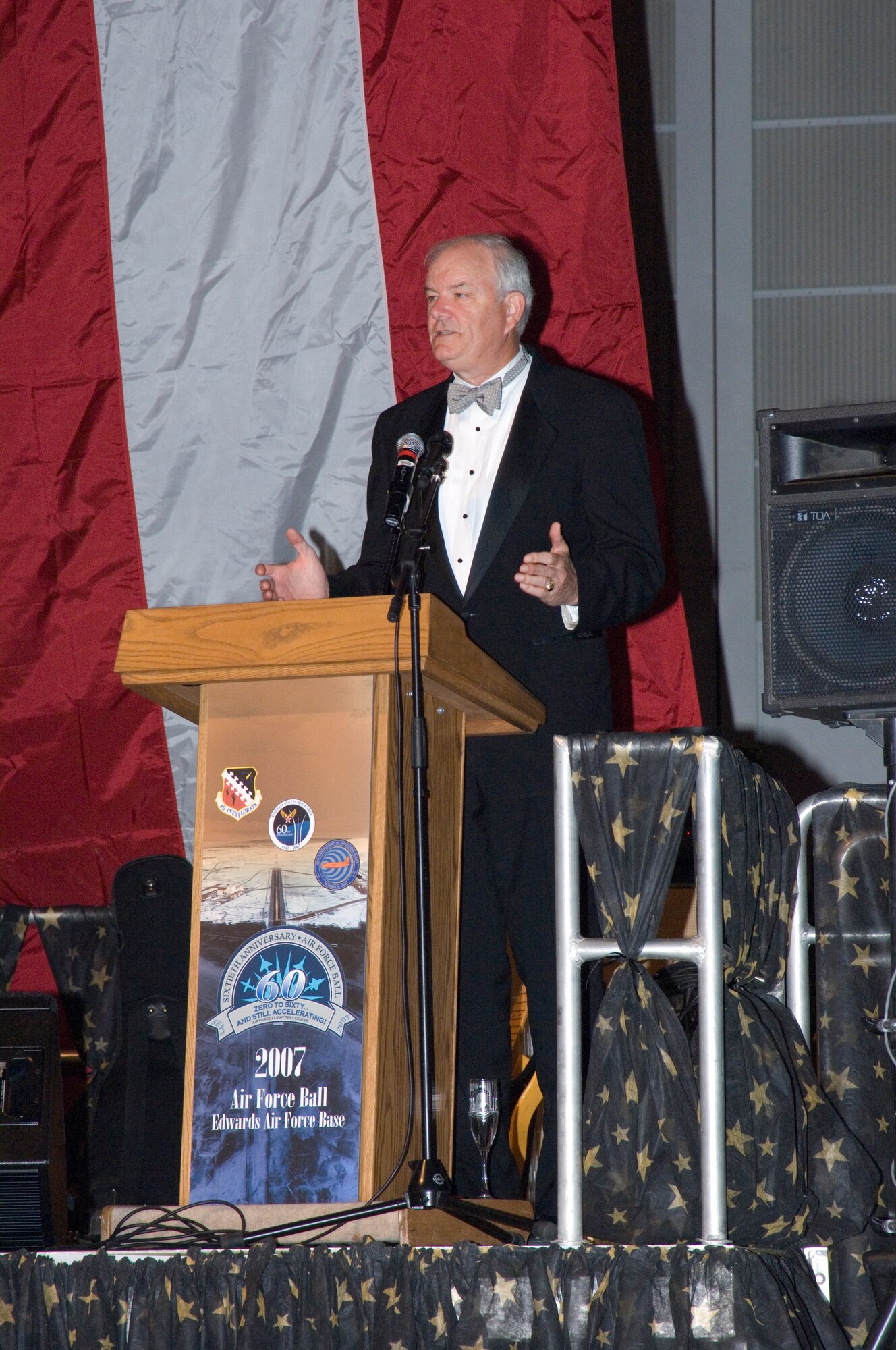 Secretary of the Air Force Michael W. Wynne talks about the history of the Air Force and the importance of Edwards during his speech at the Air Force Ball at hangar 1600 on Sept. 21. (Photo by Edward Cannon)