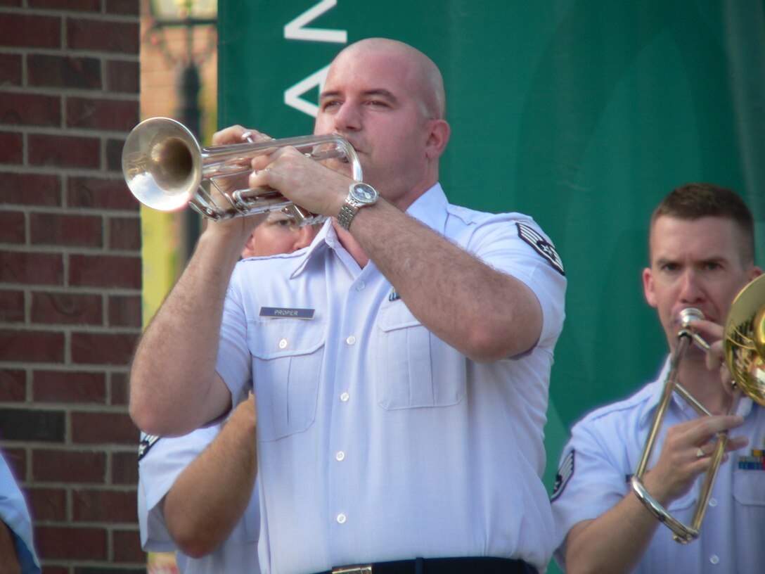SSgt Eric Proper of the USAF Heartland of America Band gave a virtuosic presentation of "La Virgen de la Macarena" with the Brass in Blue at several outdoor performances in Nebraska and Iowa.