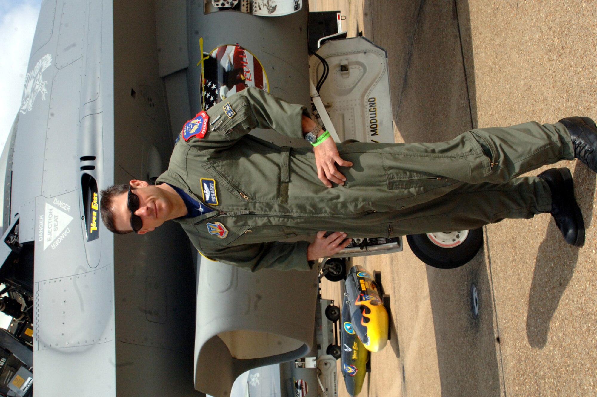 Captain George Clifford, a Mississippi native, is now a F-16 demonstration pilot at Shaw AFB, S.C. Captain Clifford returned to the Magnolia State March 28 to perform at the Wings over Meridian Air Show. (U.S. Air Force photo by Senior Airman John Parie)
