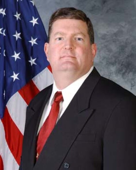 Mr. Stuart L. Butts is the 2007 Air Force Operational Test and Evaluation Center Civilian Senior Program Manager of the Year. Butts is also an Air Force Outstanding Scientist, Engineer, and Education Award winner as AFOTEC’s Senior Civilian Outstanding Engineer. He is assigned to AFOTEC’s Detachment 6 at Nellis AFB, Nev.