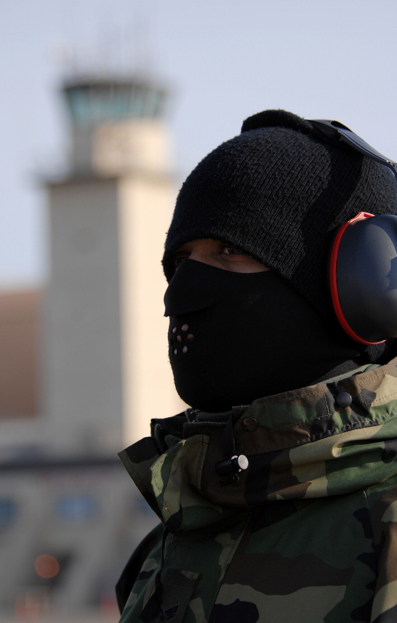 Senior Airman Joseph Robinson, a fuels apprentice assigned to the 36th Logistics Readiness Squadron, Osan Air Base, Republic of Korea, stands in below freezing temperatures on the Eielson Air Force Base flight line April 9, 2008, during pre-flight preparations for RED FLAG-Alaska 08-2. Exercise RF-A is a series of Pacific Air Forces field training exercises for U.S. forces and allies that provide joint offensive counter-air, close air support and large forces employment training in a simulated combat environment.

(U.S Air Force Photo by Tech Sgt. Eric T. Sheler)
