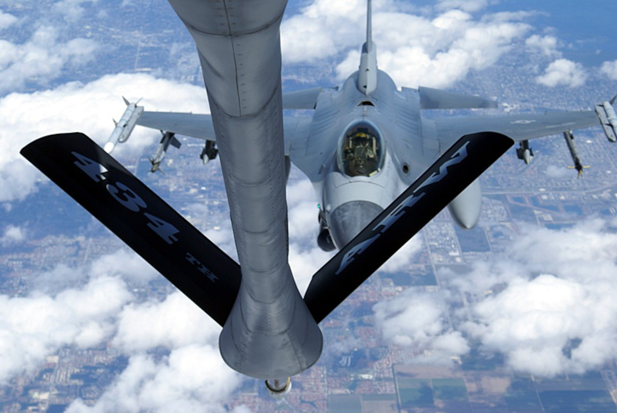 HOMESTEAD AIR RESERVE BASE, Fla. – An Air Force Reserve F-16 pilot from the 93rd Fighter Squadron “Makos” pulls his fighter up to the boom of a KC-135 Stratotanker during an air refueling training mission April 10, 2008. The KC-135 crew was on a temporary duty assignment from Grissom ARB, Ind., and offered to take 20 Homestead reservists along for a firsthand look at an air refueling training mission. (U.S. Air Force photo/Senior Airman Erik Hofmeyer)