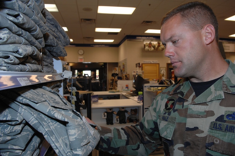 Holloman Military Clothing Sales Helps Get Airmen Ready For Battle