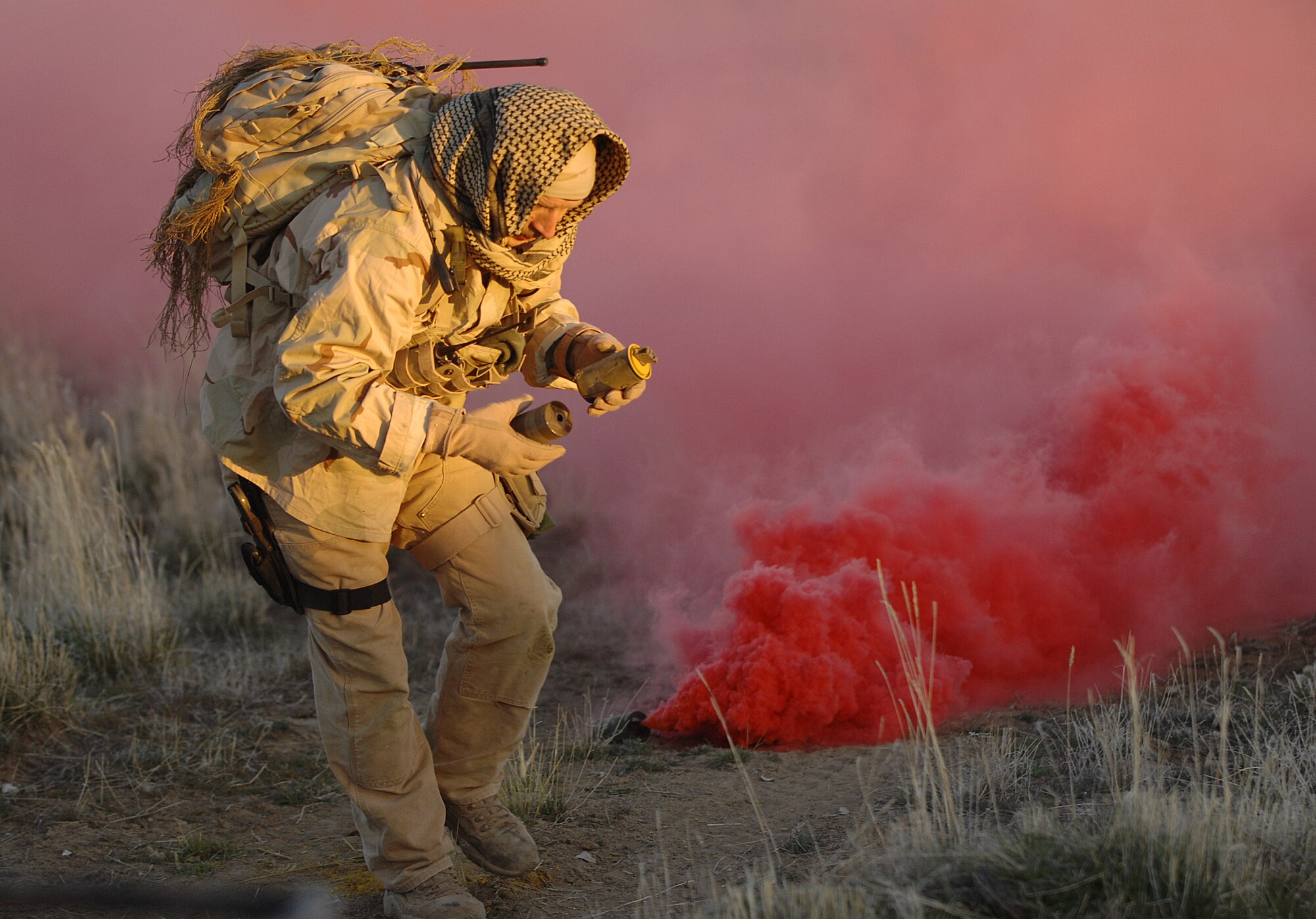 Aircrews practice survival techniques > Mountain Home Air Force Base