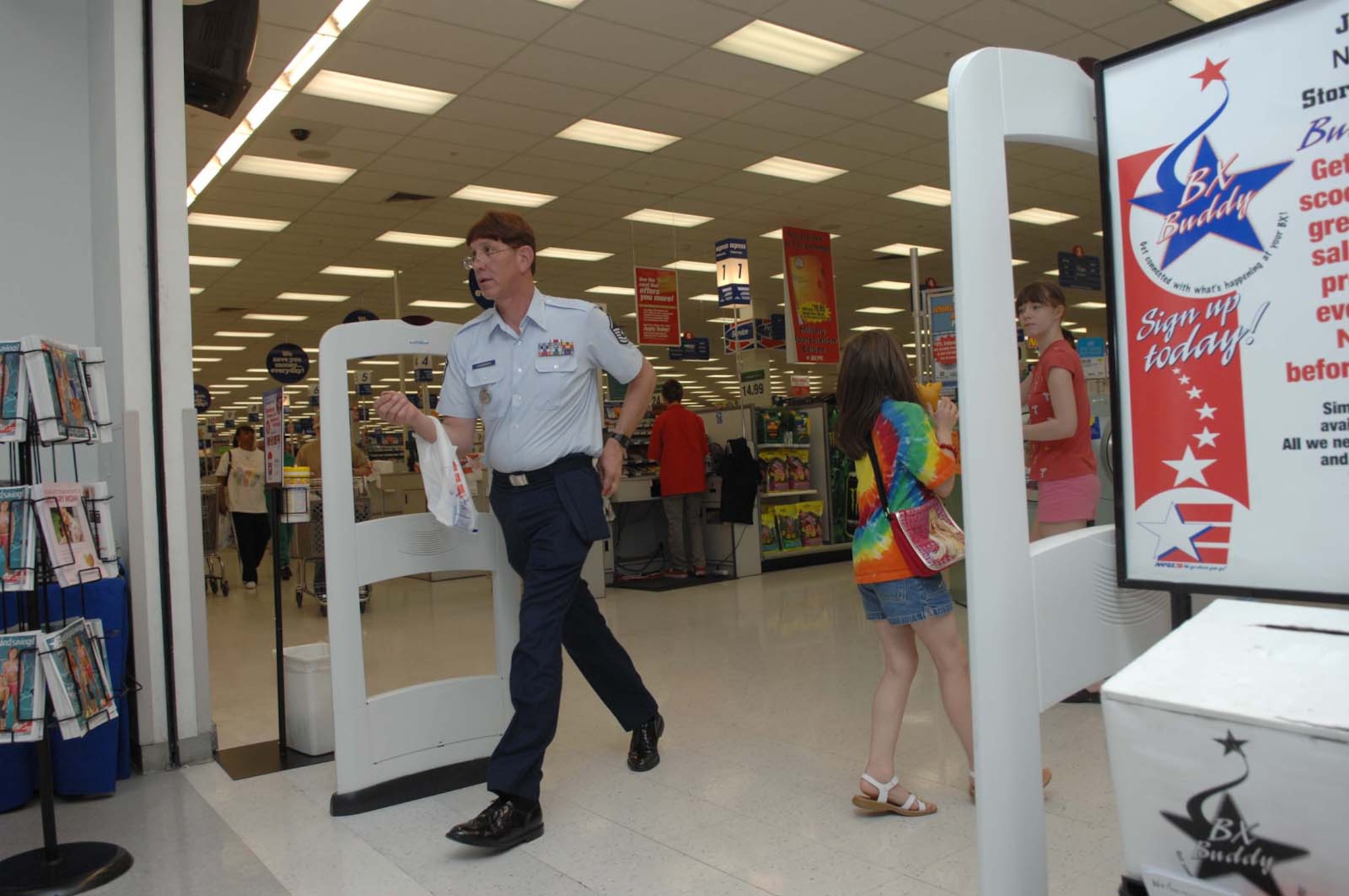 NELLIS AIR FORCE BASE, Nev. – The Nellis AFB Exchange recently installed three sets of Electronic Article Surveillance systems to decrease shoplifting. EAS systems at the Main Store and Military Clothing Sales entrances will electronically detect unpaid merchandise leaving the store. (U.S. Air Force Photo by/Senior Airman Larry E. Reid Jr.)