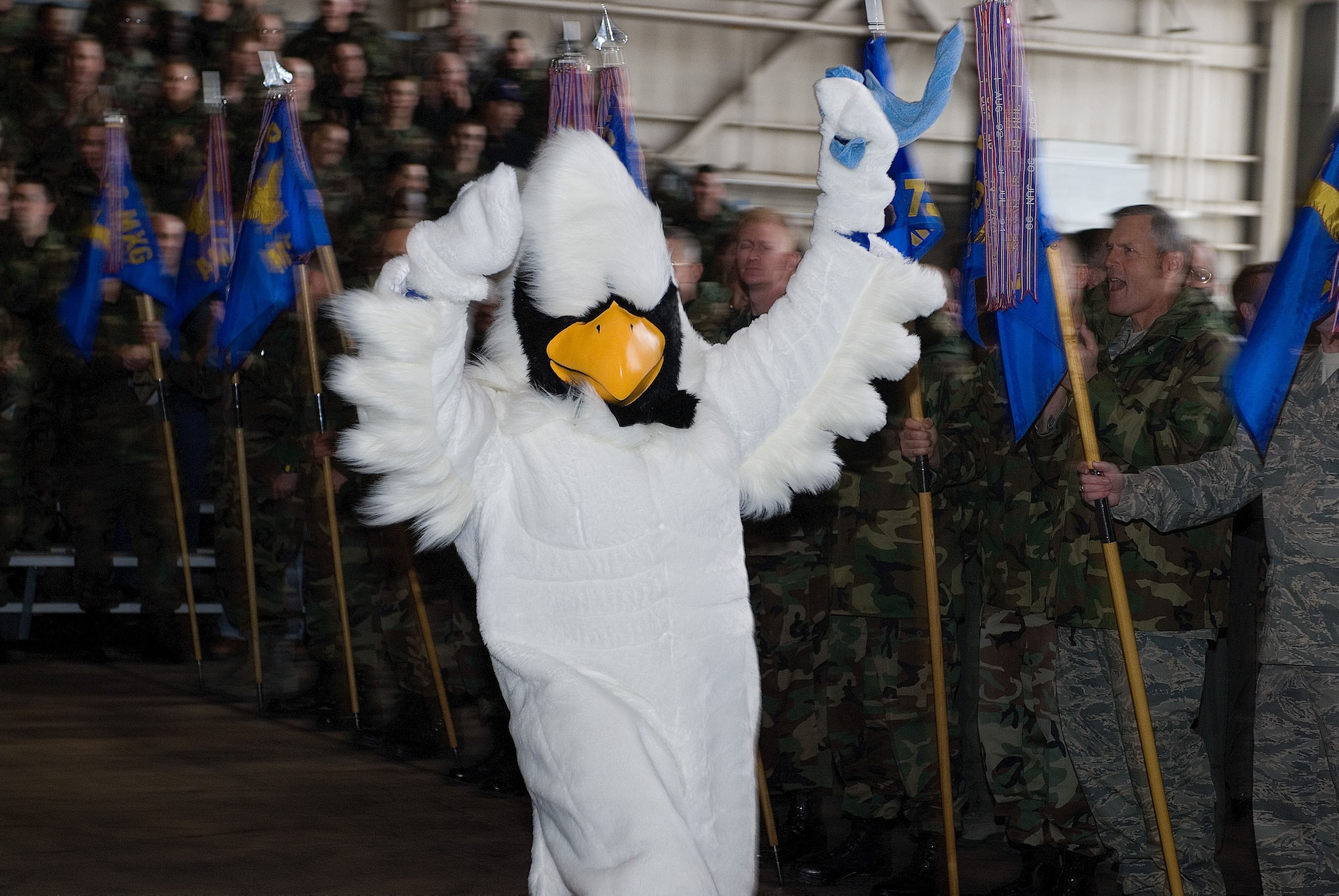 The Health and Wellness Center mascot helps to drum up excitement at the 2008 Air Force Commander in Chief’s Installation Excellence Award victory rally Jan. 29. (U.S. Air Force Photo/Roland Balik)