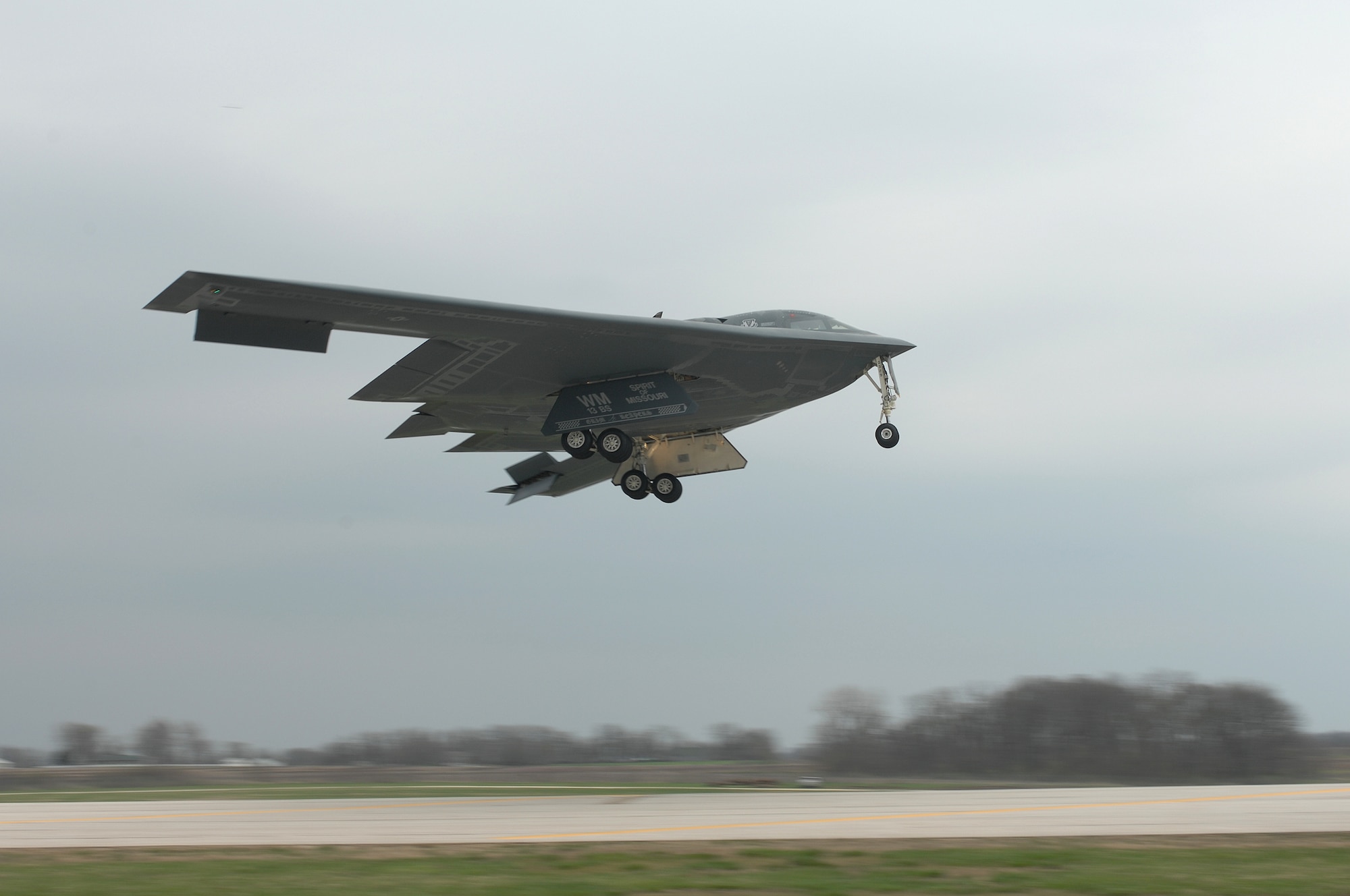 WHITEMAN AIR FORCE BASE, Mo., - The B-2 “Spirit of Missouri” flown by Maj. Matthew Calhoun, mission commander, and Capt. Jared Kennish, pilot, for a training mission Apr. 17. The B-2 returned to flying April 15 following a 53-day safety pause after the first crash Feb. 23 in Guam. (U.S. Air Force photo/Tech. Sgt. Samuel A. Park)