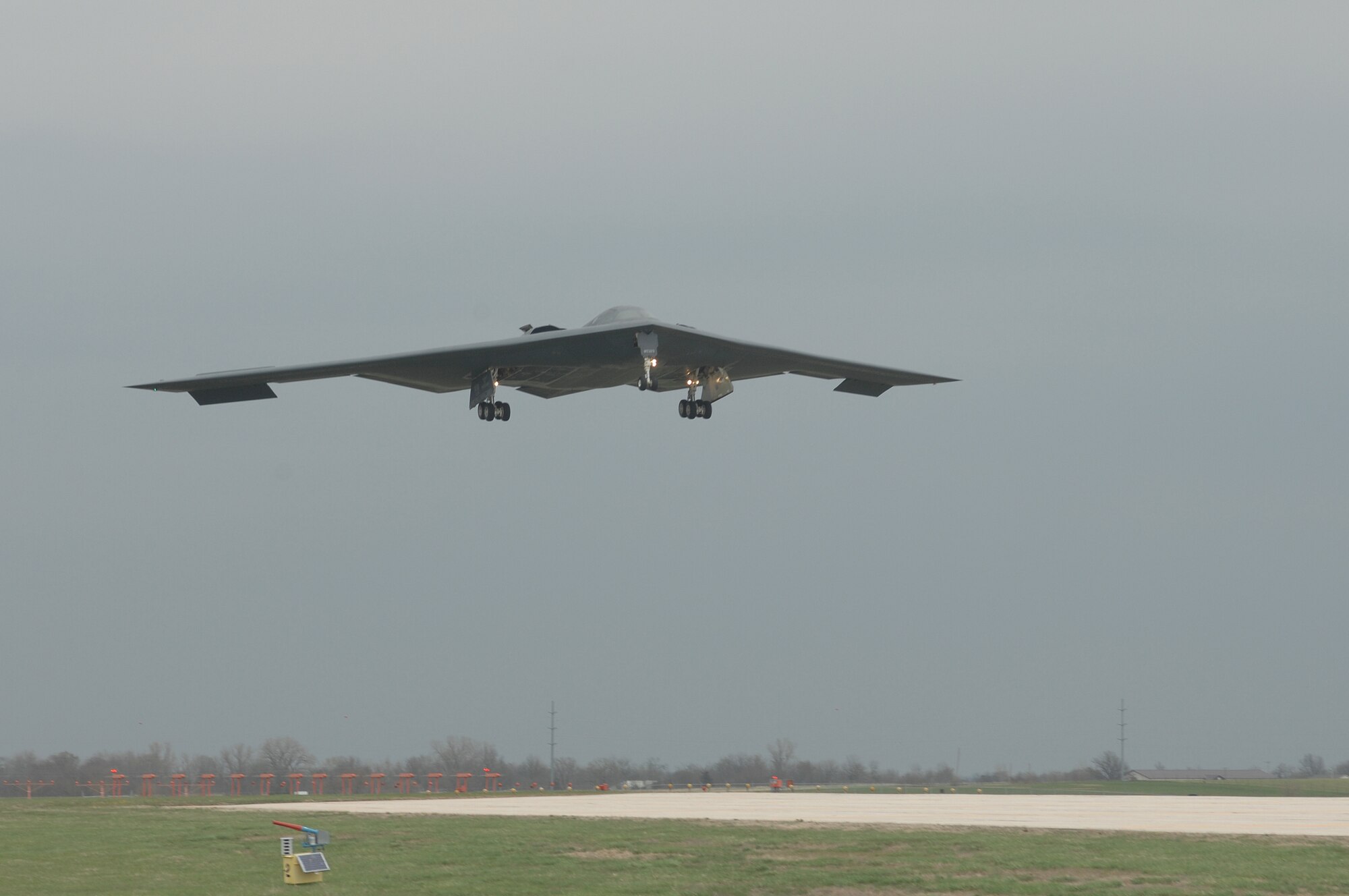 WHITEMAN AIR FORCE BASE, Mo., - The B-2 “Spirit of Missouri” flown by Maj. Matthew Calhoun, mission commander, and Capt. Jared Kennish, pilot, for a training mission Apr. 17. The B-2 returned to flying April 15 following a 53-day safety pause after the first crash Feb. 23 in Guam. (U.S. Air Force photo/Tech. Sgt. Samuel A. Park)