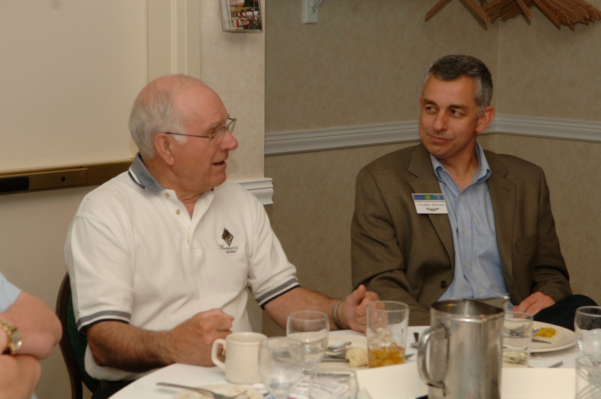 FAIRCHILD AIR FORCE BASE, Wash. – Eighth Chief Master Sgt. of the Air Force Sam Parrish speaks to Col. Roger Watkins, 92nd Air Refueling Wing acting commander, during the Air Force Sergeants Association regional convention at the Hilton Gardens on April 18. (U.S. Air Force photo / Senior Airman Chad Watkins)