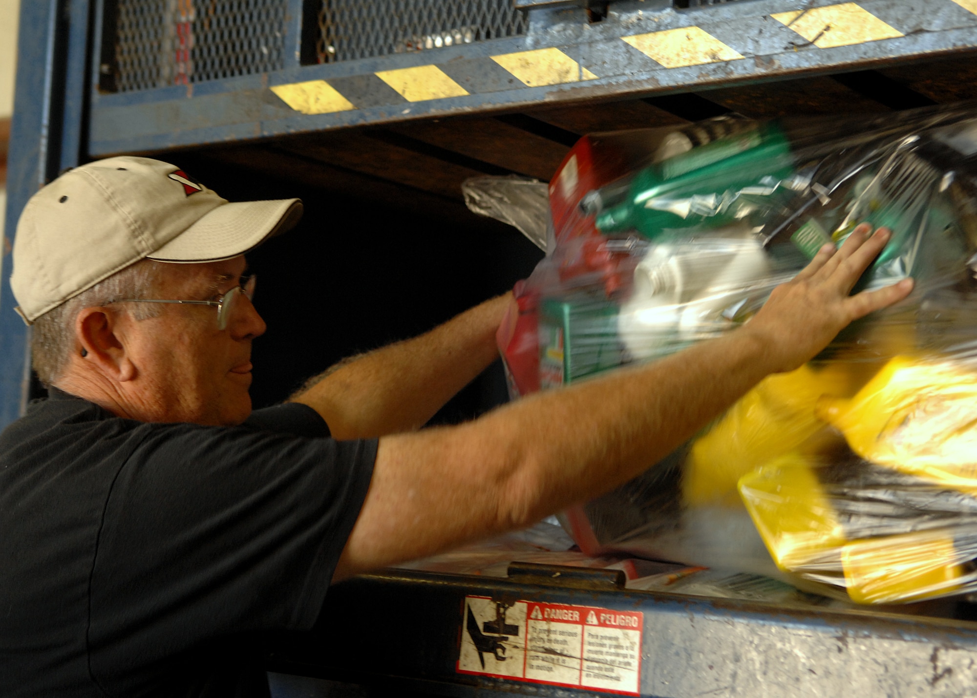 Reduce, reuse, recycle > Moody Air Force Base > Article Display