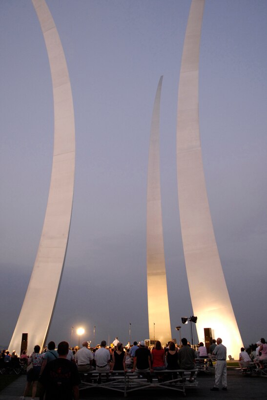 The U.S. Air Force Concert Band performs at the Air Force Memorial in August 2007. During the summer months, different components of the USAF Band provide free public concerts at the base of the Air Force Memorial in Arlington, Va. (Official Air Force photo by Airman 1st Class Sean Adams)