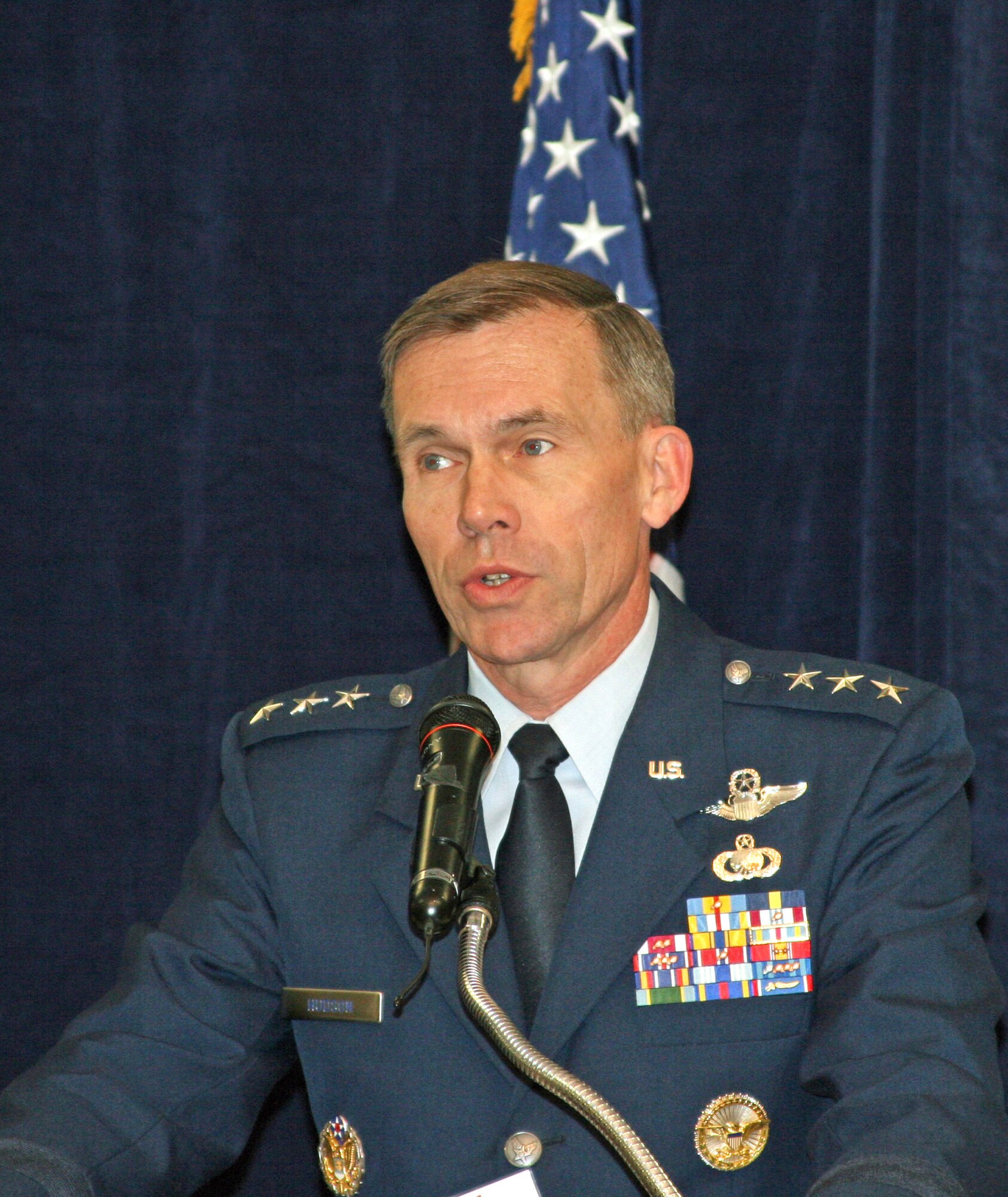 Lt. Gen. Jack Hudson speaks to conferees during a panel discussion on improving the acquisition process at Wright-Patterson Air Force Base, Ohio on April 22.  Nearly 500 government and industry professionals attended Defense Acquisition University's Department of Defense Acquisition Insight Days. General Hudson is the Aeronautical Systems Center commander. (Defense Acquisition University photo/Susan Shirey)
