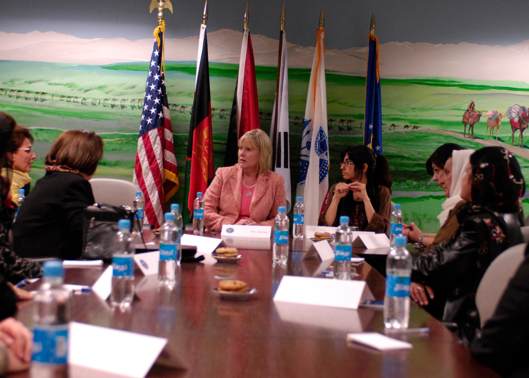 BAGRAM AIR FIELD, Afghanistan – Prominent Afghan women from Kabul, Kapisa and Parwan provinces discuss women’s affairs in Afghanistan with Suzie Schwartz, wife of Gen. Norton Schwartz, U.S. Transportation Command commander. (U.S. Air Force photo by Master Sgt. Demetrius Lester)
