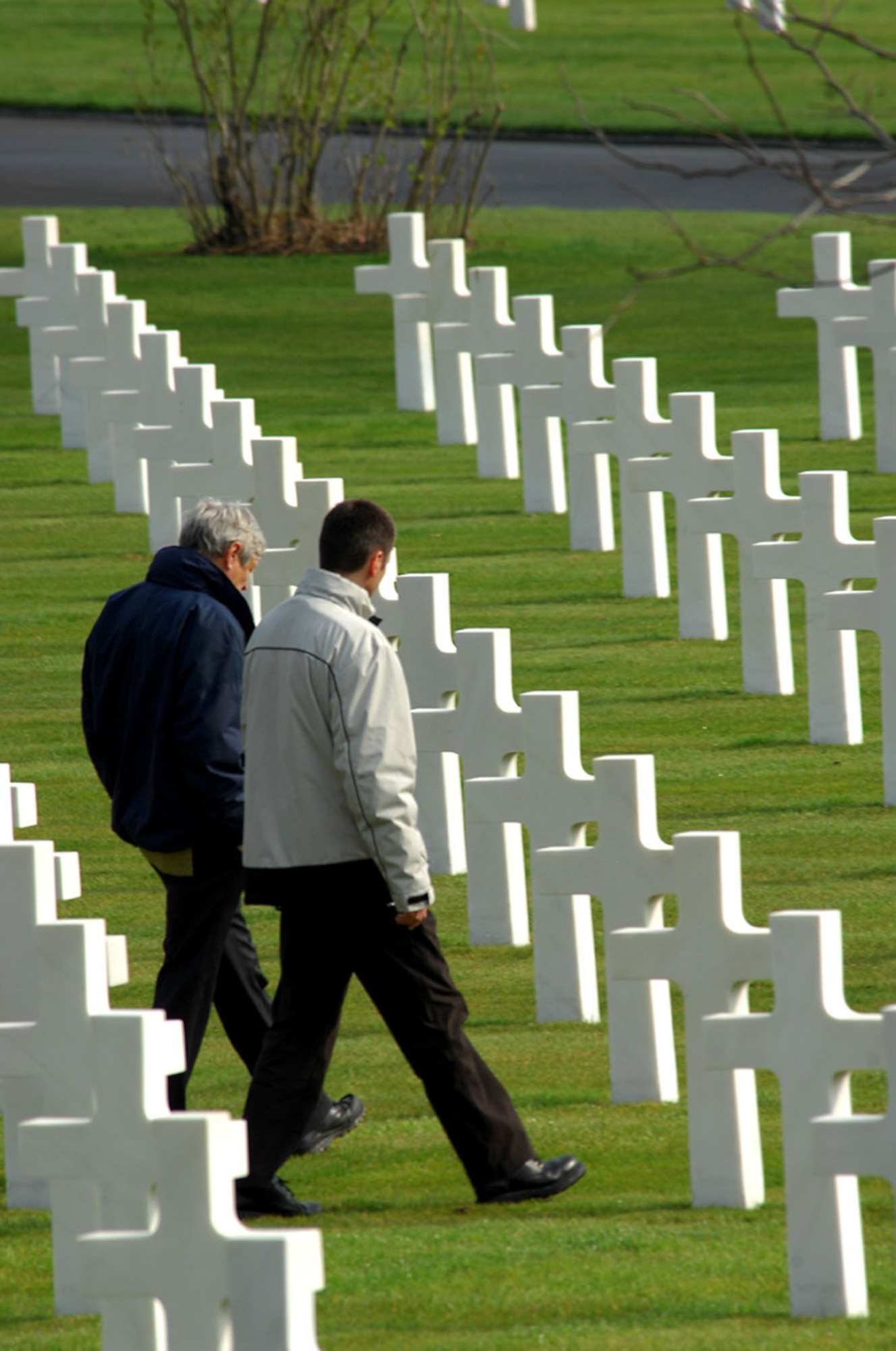 Visitors can walk in between the graves at the Lorraine American Cemetery. (US Air Force Photo by Airman 1st Class Kenny Holston)