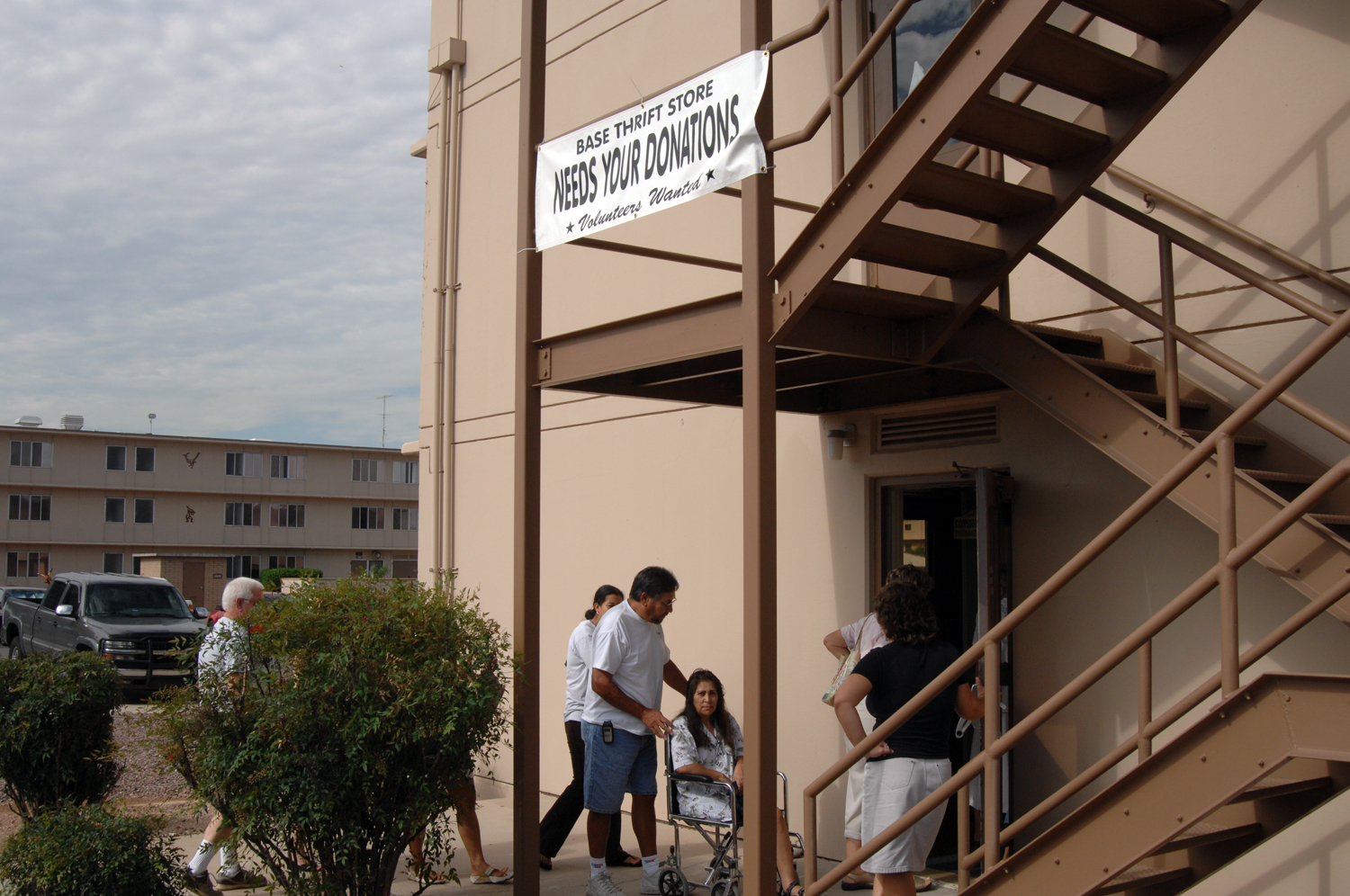 Base thrift store reopens after summer closure > DavisMonthan Air