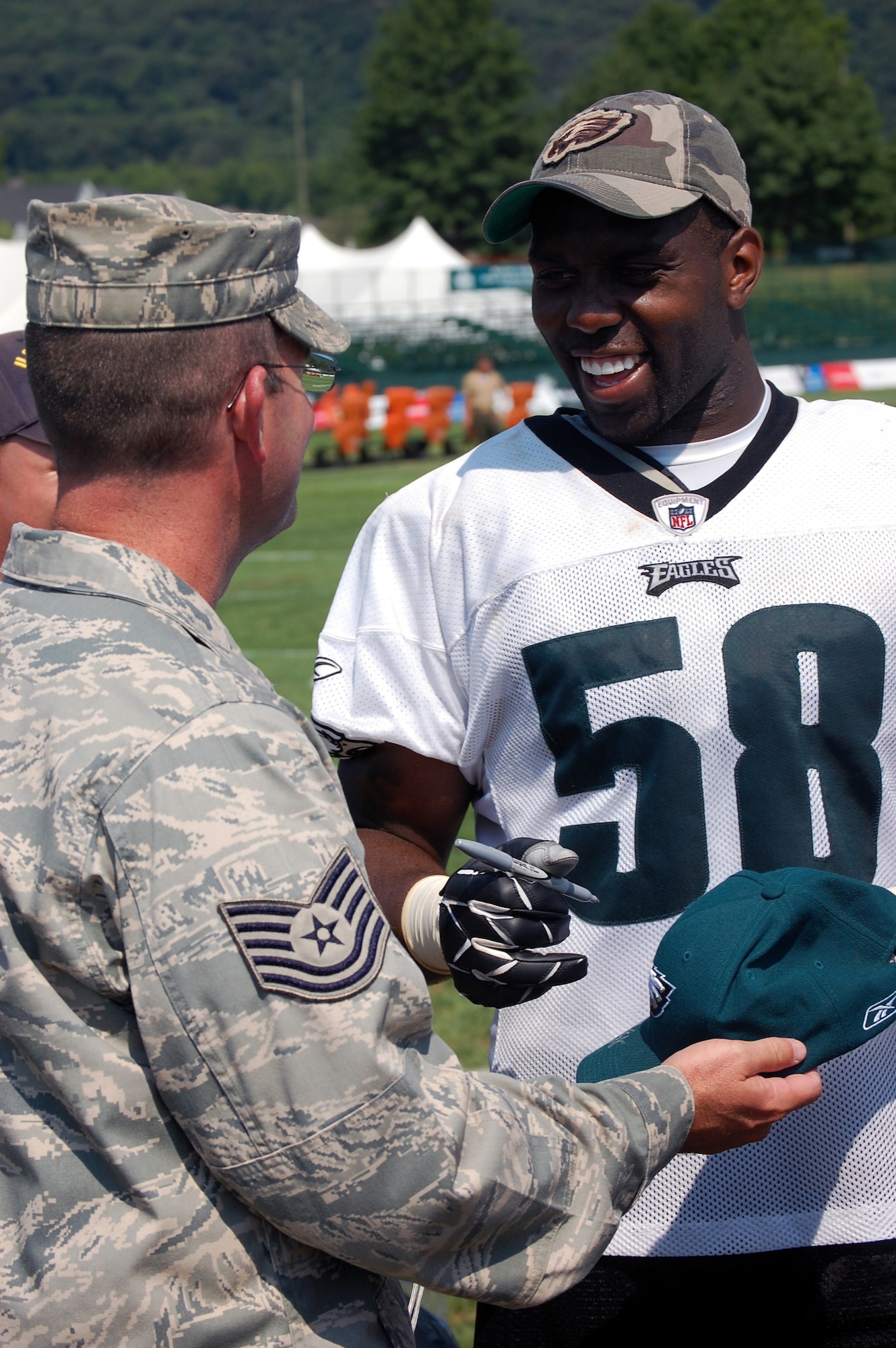Expeditionary Center Airmen participate in Military Day at