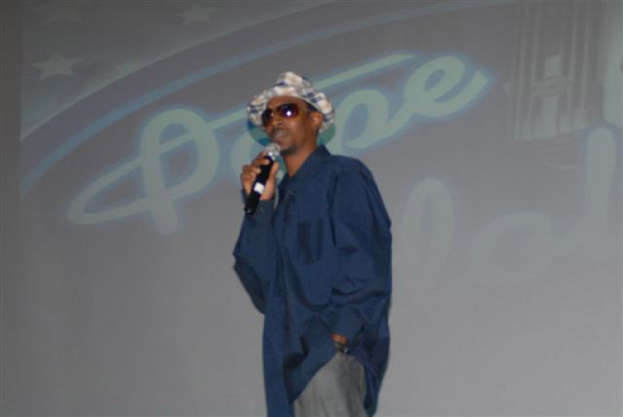 DeVohn Sutton, one of the winner's of last year's "Pope Icon," performs during last year's event. Sutton will perform at the after party for the 2008 Pope Icon Finals on August 15. (U.S. Air Force Photo by Staff Sgt. Francis Lalic). 