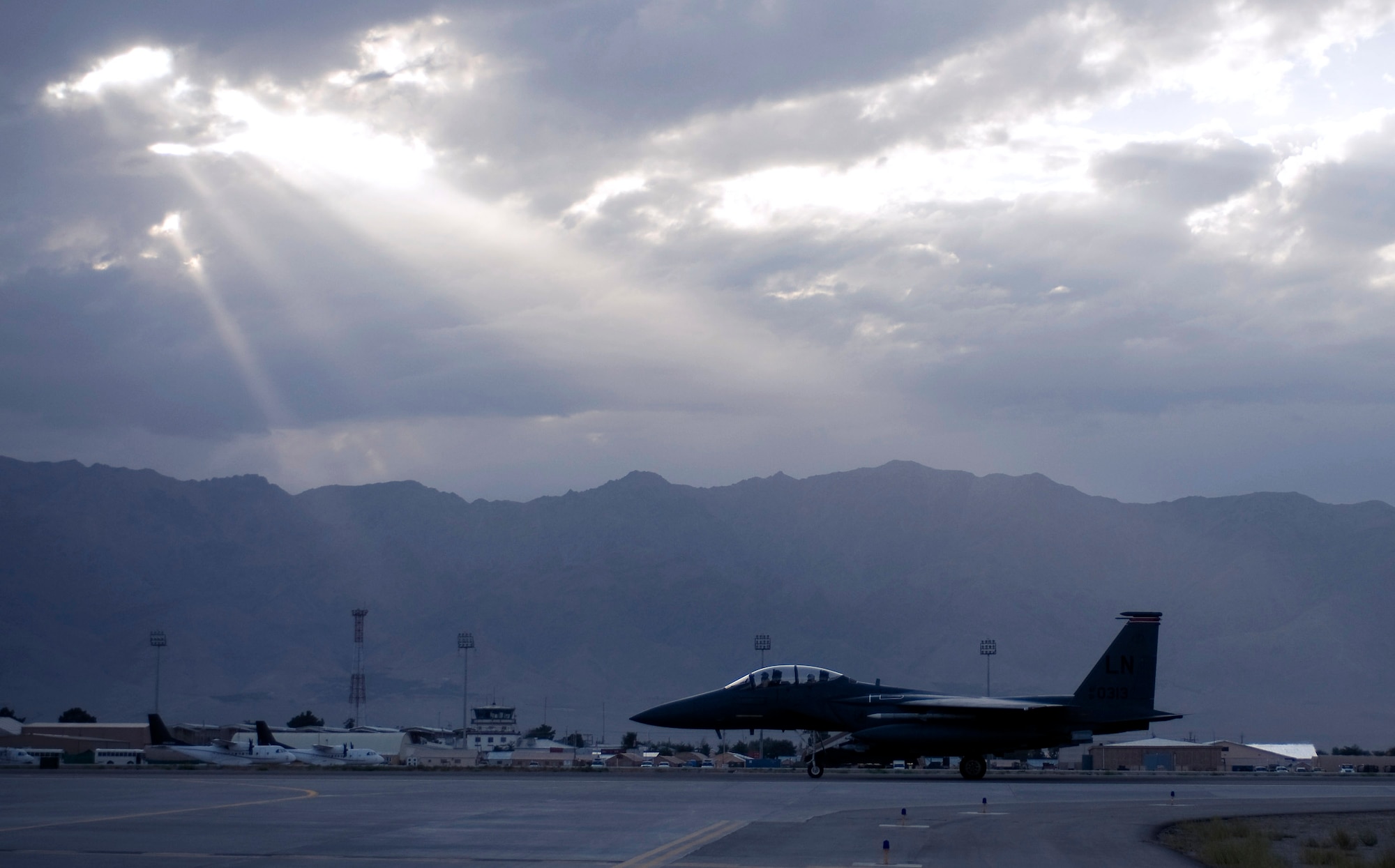 A F-15E Strike Eagle prepares to take-off July 26 at Bagram Airfield, Afghanistan.  Along with the A-10 Thunderbolt, the F-15 provides close air support to ground troops throughout Afghanistan area of operations. (U.S. Air Force photo/Staff Sgt. Samuel Morse) 
