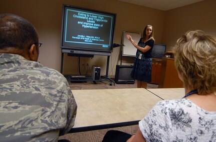 Jennifer Sides, Health and Wellness Center wellness dietician, holds a class on healthy eating at the Rambler Fitness Center HAWC Aug. 11. (U.S. Air Force photo by Steve White)