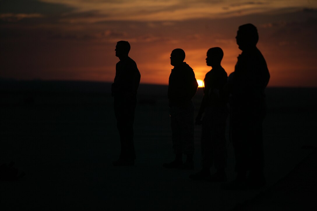 Marines from a recovery crew with Marine Fighter Attack Squadron 225, Marine Aircraft Group 11, 3rd Marine Aircraft Wing, based at Marine Corps Air Station Miramar, Calif., prepare, Aug. 14, to remove, repair and find out what caused an F/A-18D Hornet from VMFA-225 to make an emergency landing at the Expeditionary Airfield aboard the Combat Center Aug. 13.