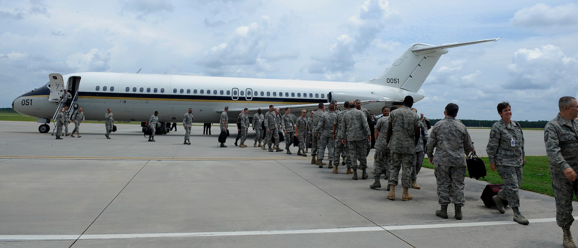 MOODY AIR FORCE BASE, Ga. -- Members of the 23rd Wing greet members of the inspector general team as they arrive here Aug. 17. The inspector team is here to perform a Unit Compliance Inspection of the 23rd Wing. (U.S. Air Force photo by Senior Airman Brittany Barker)  