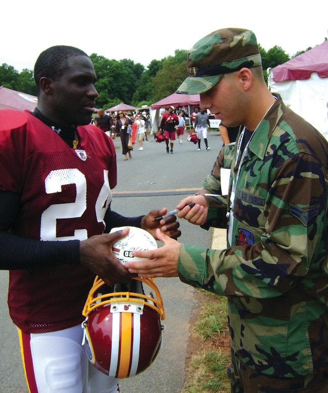 Shawn Springs' Official Washington Redskins Signed Jersey