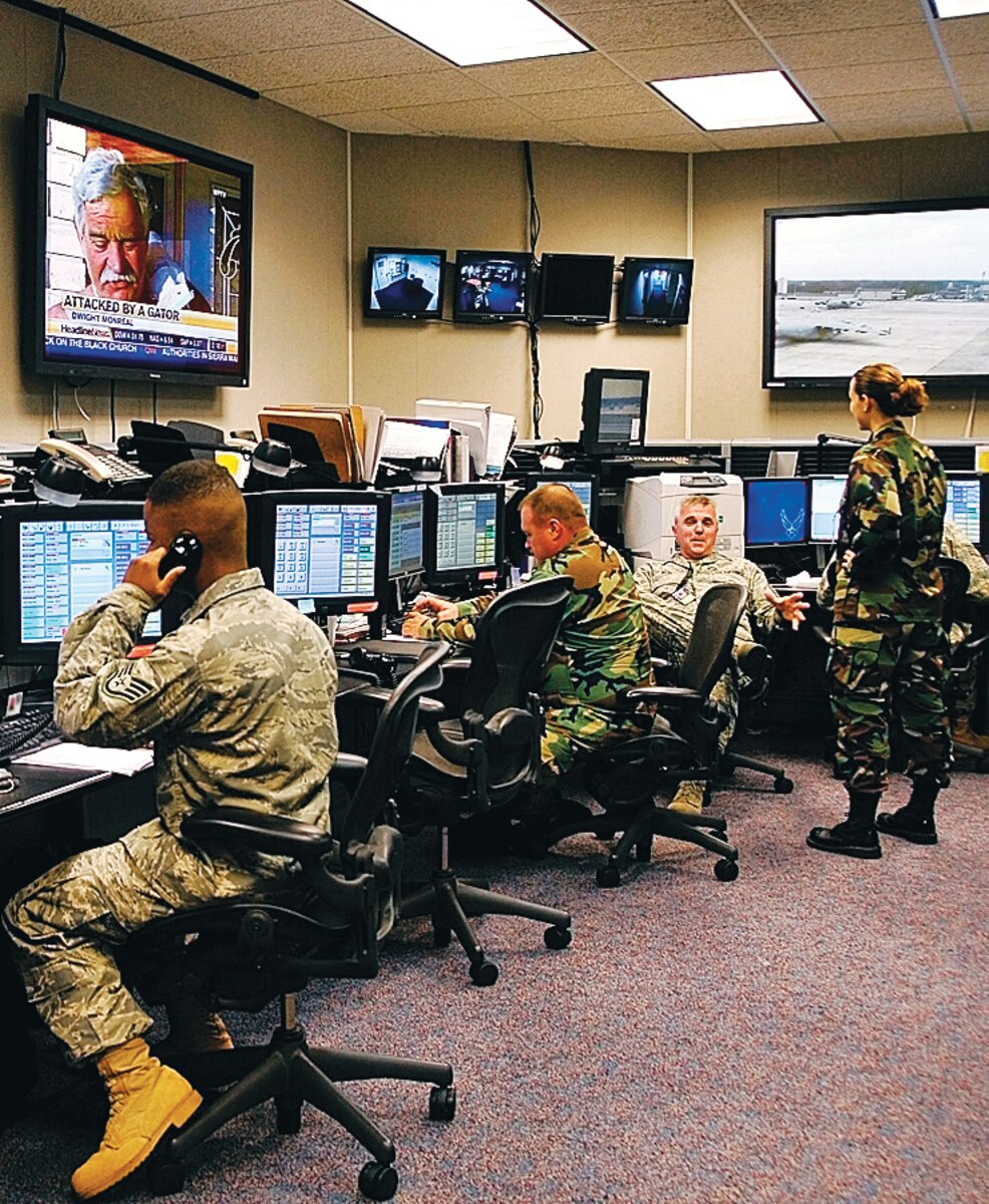 Command posts combine to increase efficiency > Team Pope > Pope News