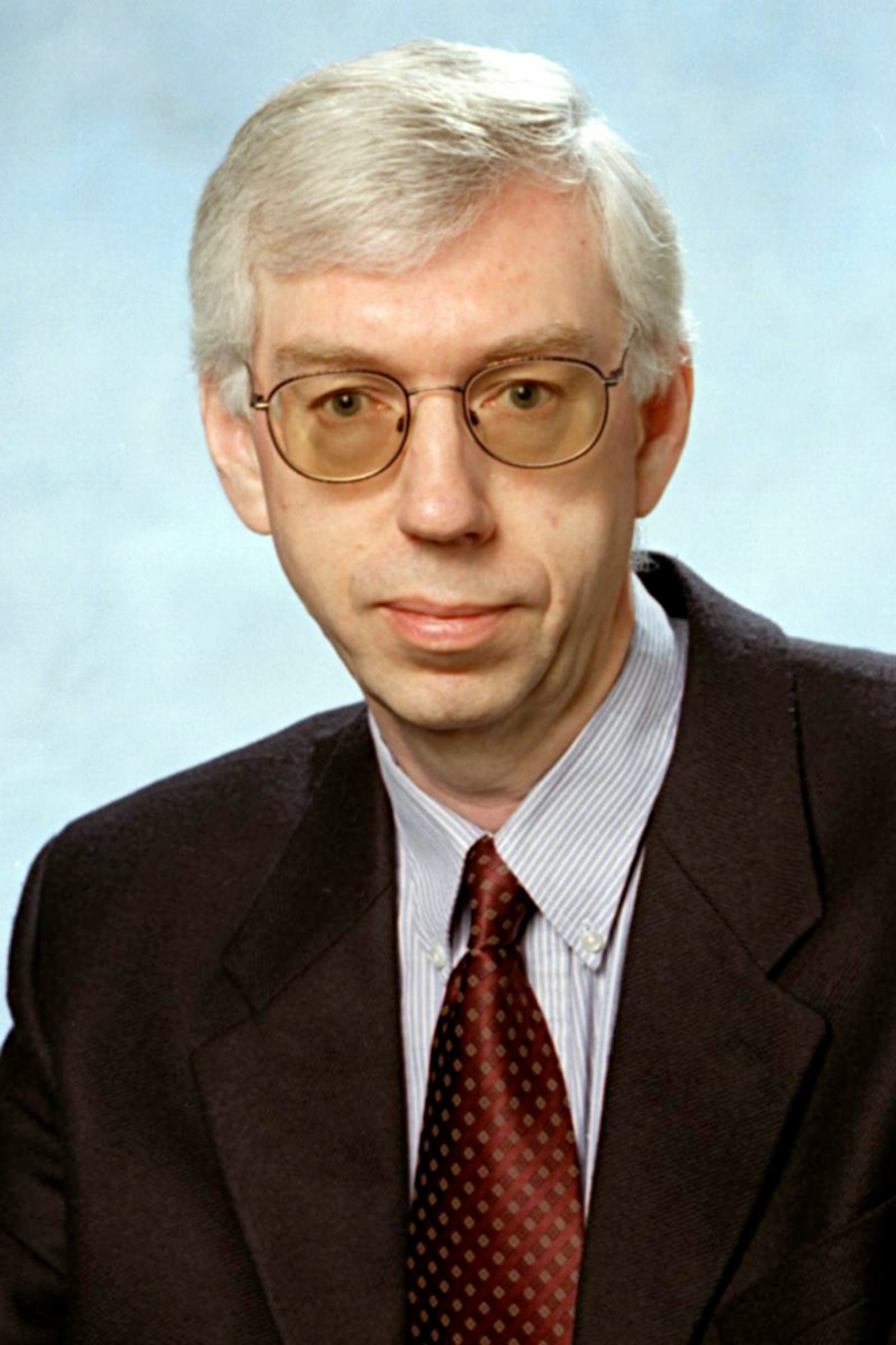 Cornell University professor Dr. Stephen Pope was honored with a gold medal at the 32nd International Symposium on Combustion at McGill University in Montreal, Canada.  His Air Force Office of Scientific Research-funded work is focused on 
developing methods to model and simulate turbulent combustion.  These methods are used by engineers designing combustors for aircraft engines, scramjets and rockets.  (courtesy photo)
