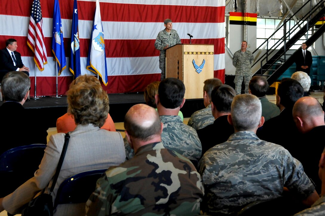 Acting Secretary of the Air Force Michael Donley (far left) listens as Air Force Chief of Staff Gen. Norton Schwartz speaks to Airmen and civilians Aug. 22 during their visit to Hill Air Force Base, Utah. (U.S. Air Force photo/James Arrowood) 