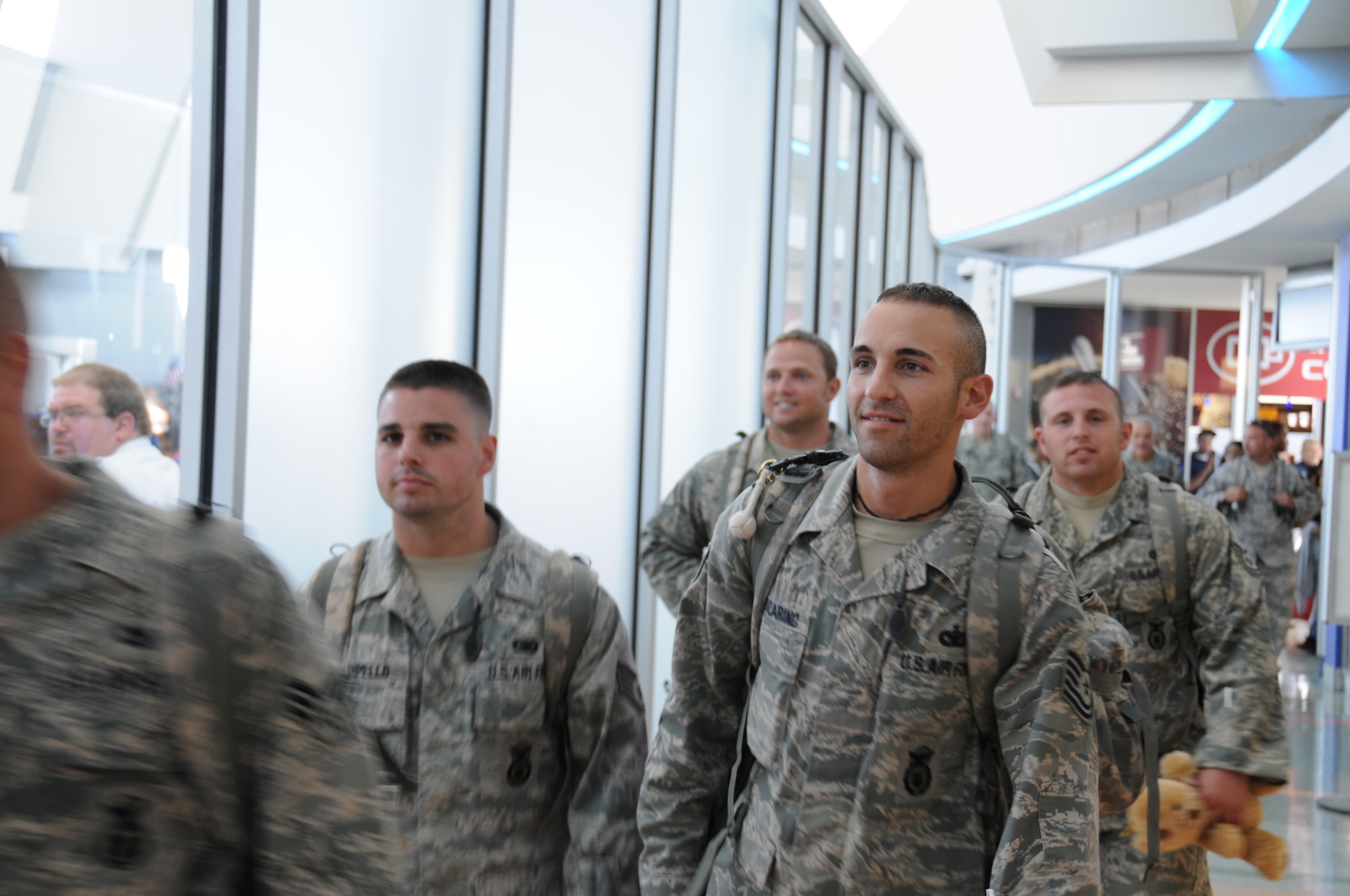 Security forces new mission, to reunite with their families. (U.S. Air Force photo/Senior Airman Peter Dean)