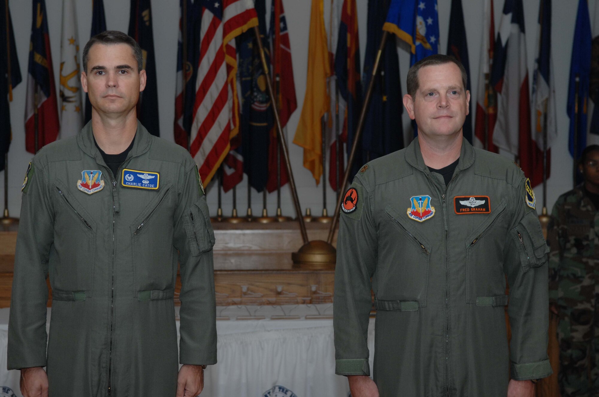 DYESS AIR FORCE BASE, Texas -- Major Fred Graham, Director of Training, 436 Training Squadron, was presented with the Bronze Star Medal by Colonel Charles Catoe, 7th Operations Group Commander here, 22 Aug.  Major Graham received the prestigious medal for distinguishing himself by exceptionally meritorious conduct in support of Operation Iraqi Freedom while working with the Army as Electronic Warfare Officer. (U.S. Air Force photo Staff Sergeant Connor Estes).     