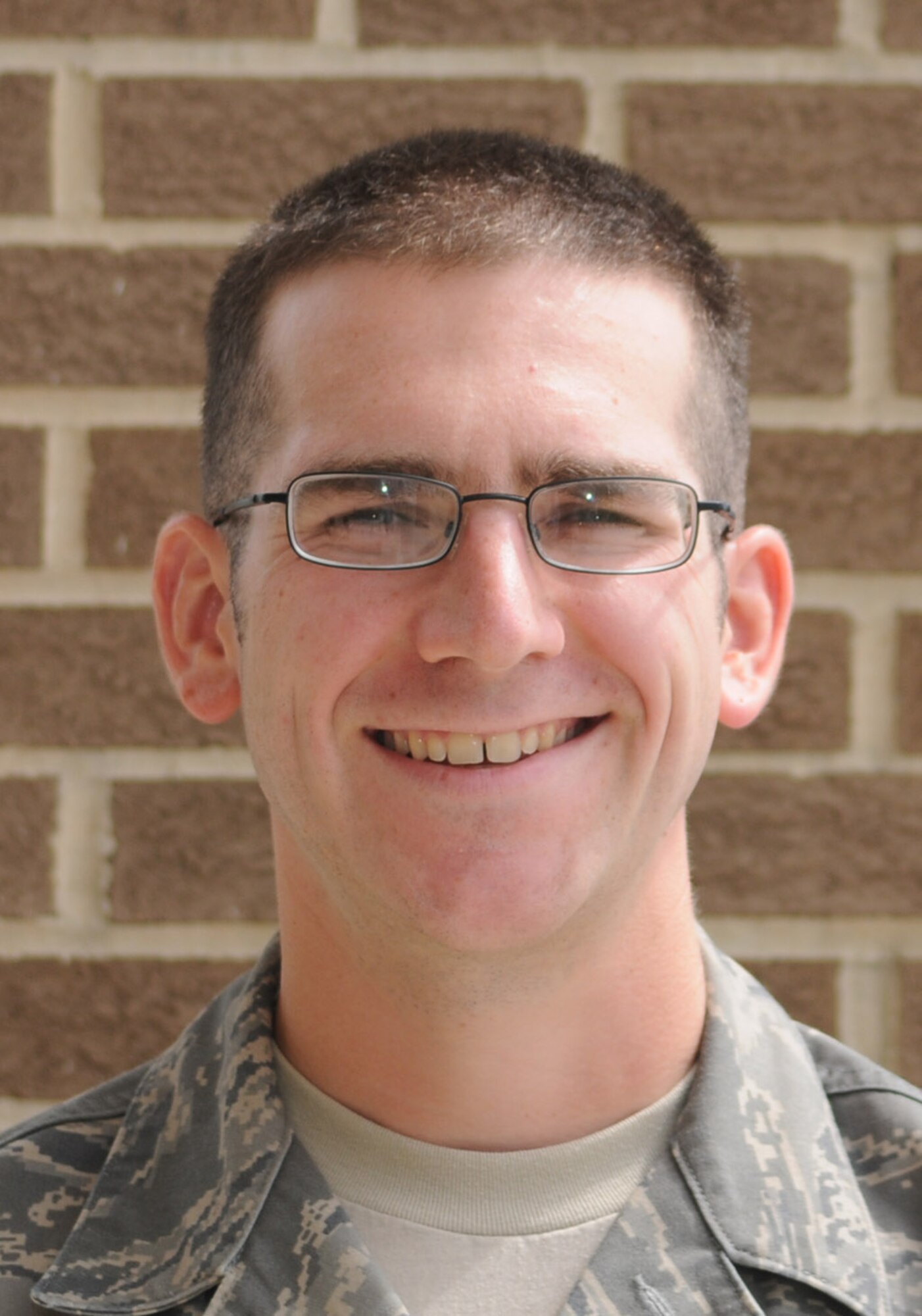 Airman 1st Class Brian Wiedmeyer graduated Aug. 26 from the basic electronic principles course in the 332nd Training Squadron with a perfect score.  Airman Wiedmeyer, from Greenbush, Wis., is a communication/navigation mission systems apprentice and continues his training at Sheppard Air Force Base, Texas.