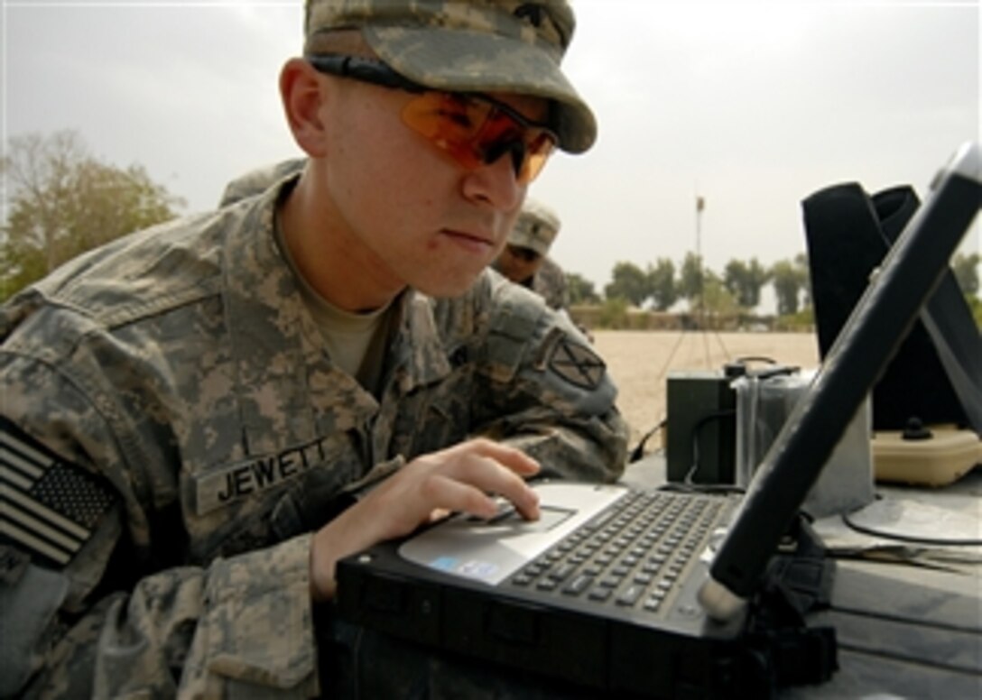 U.S. Army Cpl. Taylor Jewett learns the operations of the RQ-11B Raven unmanned aerial system at Joint Security Station Doura, Baghdad, Iraq, on Aug. 25, 2008.  The Raven provides intelligence, reconnaissance and surveillance.  Jewett is assigned to Delta Company, 2nd Battalion, 4th Infantry Regiment, 10th Mountain Division.  