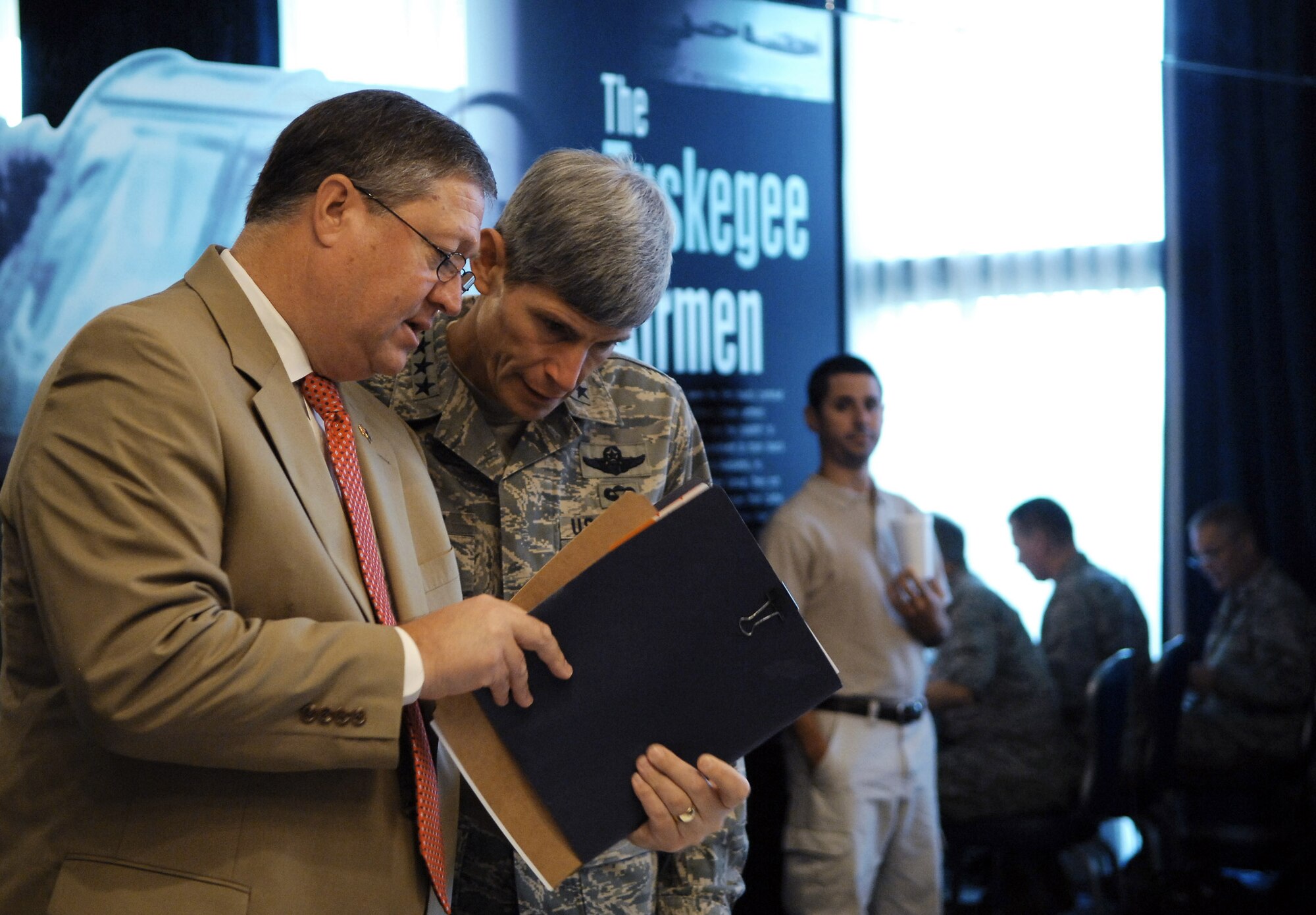 Acting Secretary of the Air Force Michael B. Donley and Chief of Staff Gen. Norton A. Schwartz discuss conference items Aug. 27, during a strategic summit at Bolling Air Force Base, D.C. (U.S. Air Force photo/Andy Morataya)