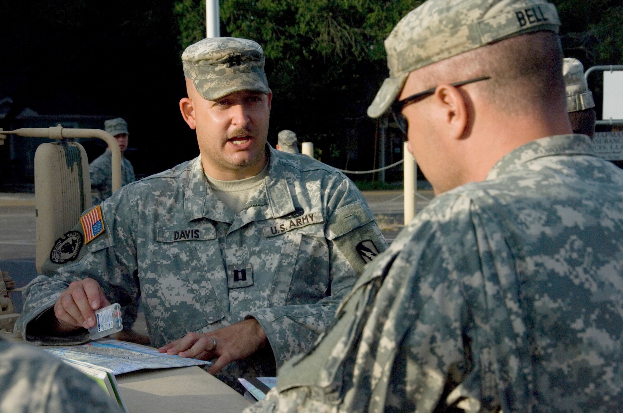 Army National Guard Capt. Sean Davis briefs his team members prior to conducting a mission to notify FEMA trailer residents of mandatory evacuation orders in Gulfport, Miss., Aug. 31. All FEMA trailer residents in Gulfport are under a mandatory evacuation order in anticipation of Hurricane Gustav making landfall. Army guardsman Captain Davis is from A Troop, 1-98 Cavalry Regiment, Pontotoc, Miss. (U.S. Air Force photo/Master Sgt. Jack Braden)  