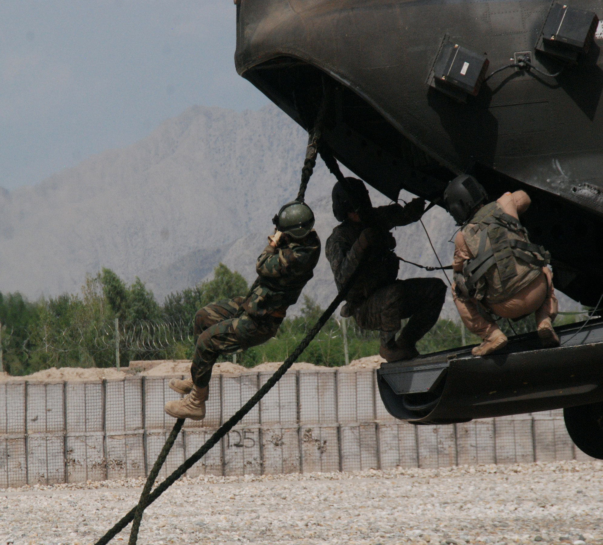 Pathfinders Conduct Fries Training With Afghan Forces U S Air Forces Central Display