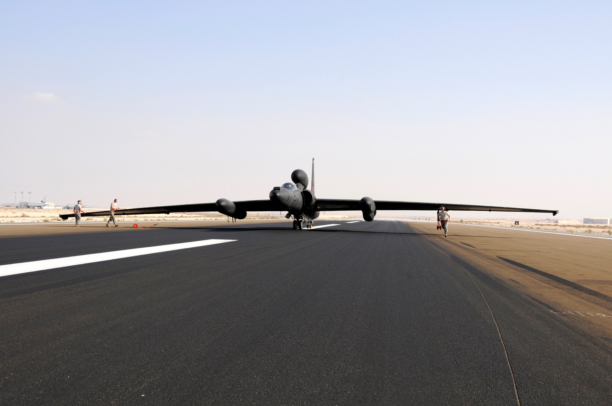 SOUTHWEST ASIA --  Maj. John Merten, a member of the 99th Expeditionary Reconnaissance Squadron, waits for the maintainers to prepare his U-2 Dragonlady for taxiing here Dec. 2. Maj. Merten passed 1,000 hours of flying in a U-2 during this mission. He is deployed from the 1st RS out of Beale Air Force Base, Calif., his hometown is Boulder, Colo.(U.S. Air Force photo/Tech. Sgt. Christopher A Campbell)(released)