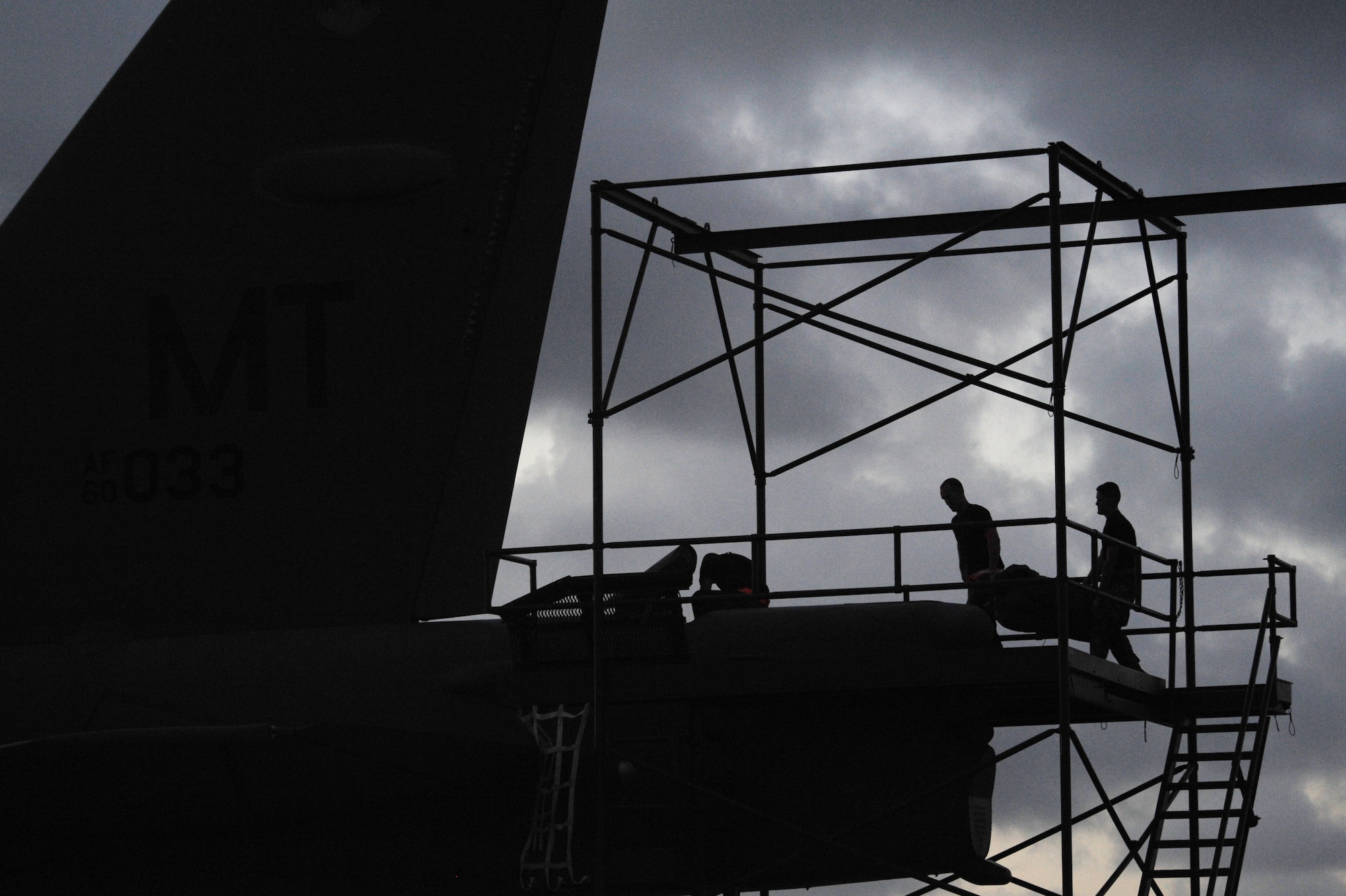 23rd Expeditionary Bomb Squadron maintainers deployed from Minot Air Force Base, N.D., repack a B-52 Stratofortress drogue chute after an Aces North mission Nov. 26, originating from Andersen Air force Base, Guam.  Aces North is a two week mission employment phase of the Australians version of the U.S. Air Force Weapons School.   The exercise is scheduled to end Dec. 4. The bomber's participation in constant training helps emphasize the U.S. bomber presence, demonstrating U.S. commitment to the Pacific region.


(U.S. Air Force photo/ Master Sgt. Kevin J. Gruenwald) released



















  












 

























