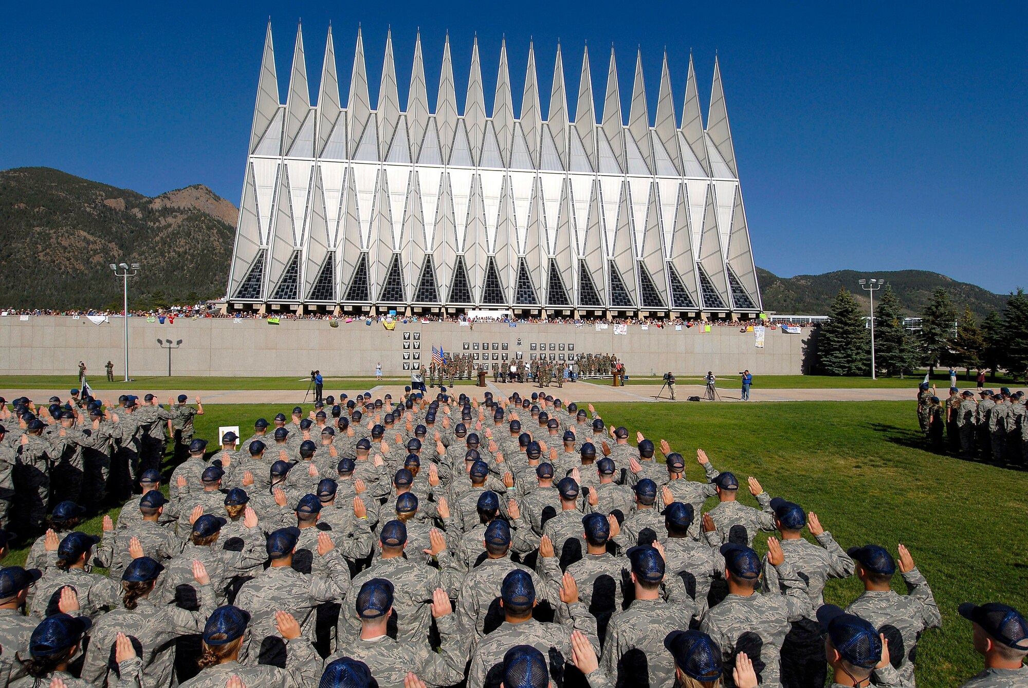 The 1,346 basic cadet trainees of the Class of 2012 are sworn in June 27 at the U.S. Air Force Academy in Colorado. Out of the 1,300 slots in the next class of cadets, the Academy has set aside 85 slots for qualified active-duty personnel, and another 85 slots for qualified Guard and Reserve members. Deadline for application is Jan. 31, 2009 and details are available at www.academyadmissions.com or from the base education office.  (U.S. Air Force photo/Mike Kaplan)
