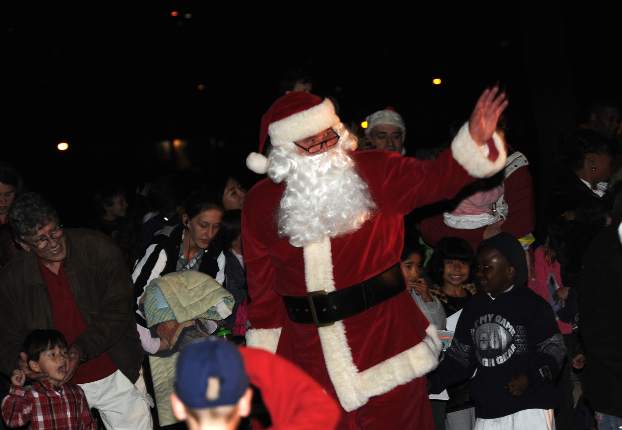 Santa arrives at LAAFB's annual tree lighting ceremony on Fort MacArthur, Dec. 2 (Photo by Atiba Copeland)