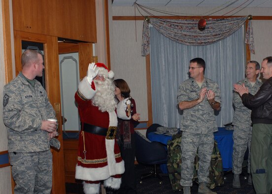 Air Force Deployed Dining Spek A FRC caters to deployed  families Cannon Air  Force  Base 