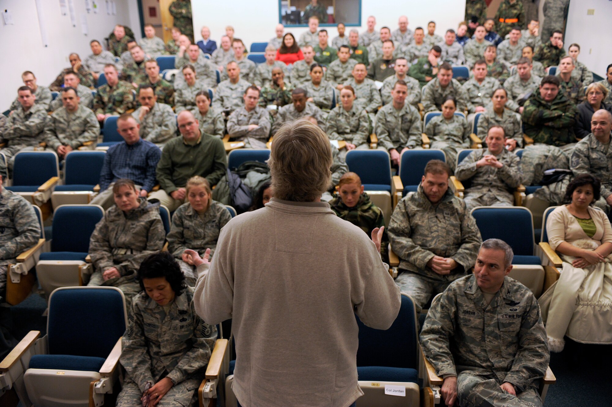 Mr. Dan Clark speaks to a group of Airmen during a morning seminar Dec. 10, 2008, at Eielson Air Force Base, Alaska. Mr. Clark visited here for the day giving several motivational speeches and telling stories of his own personal life experiences.  (U.S. Air Force photo/Senior Airman Jonathan Snyder)