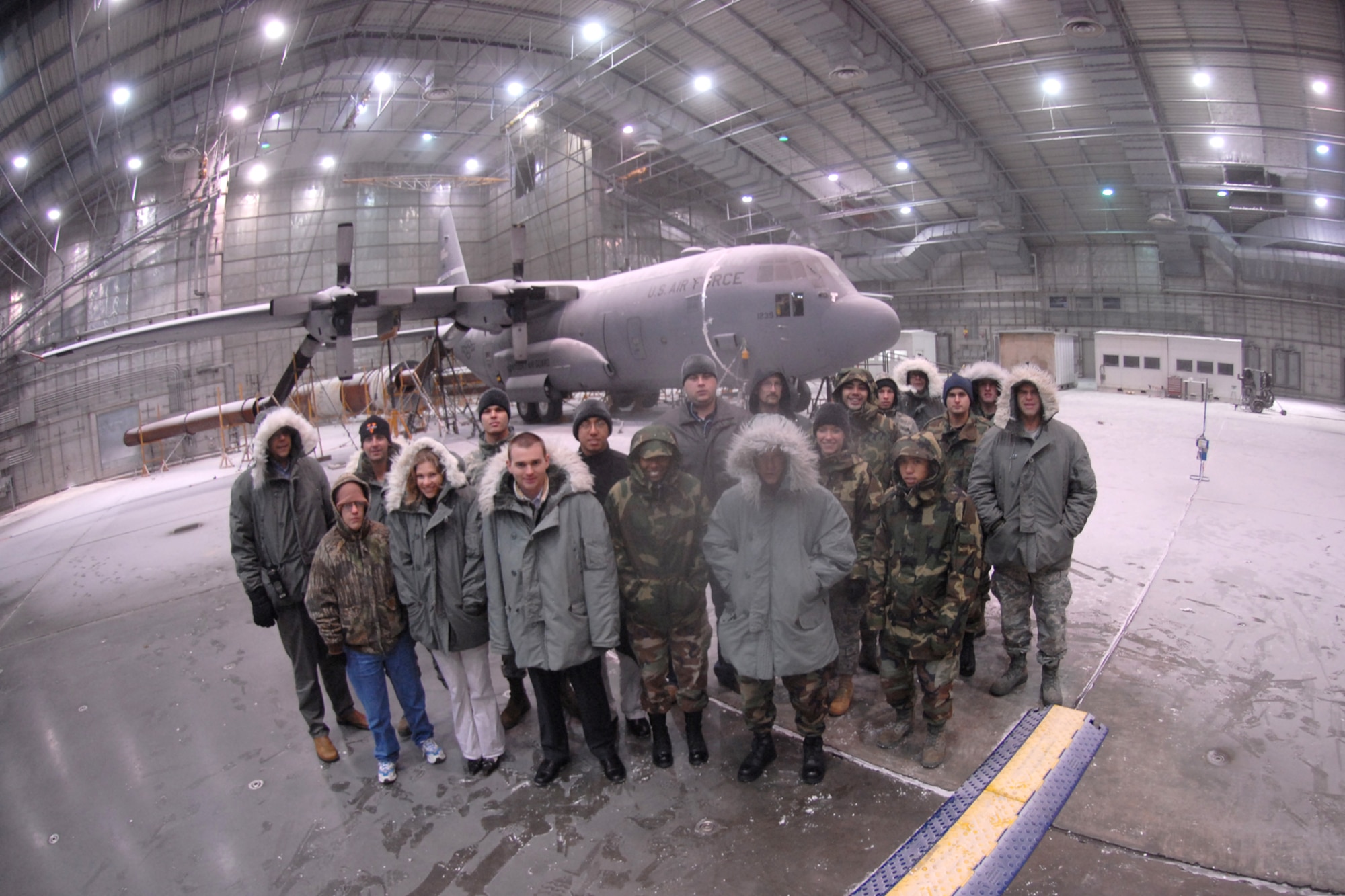 Junior force braves 40below temperatures at climatic lab > Eglin Air