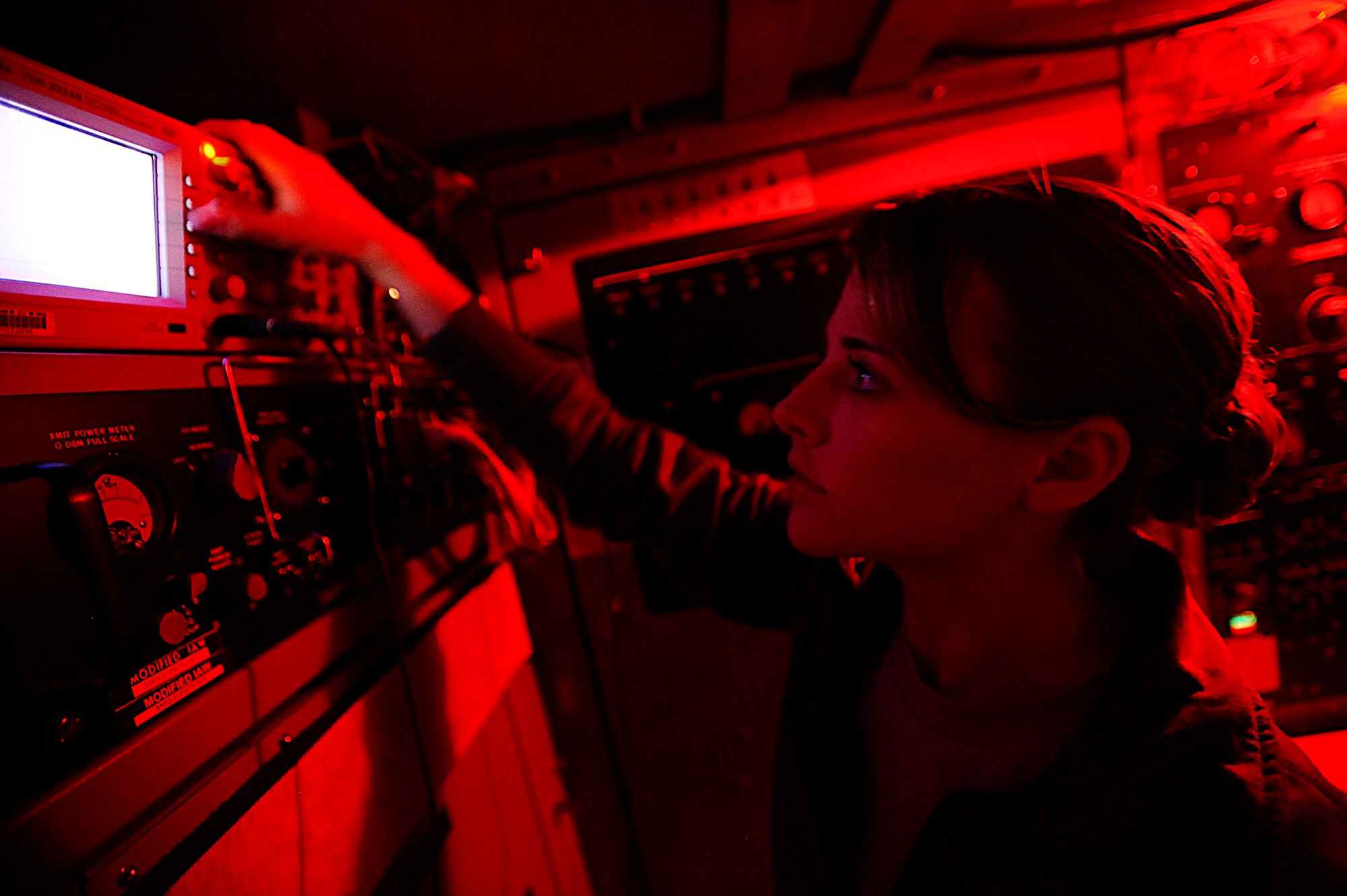 Senior Airman Brittany Niland uses an oscilloscope to verify proper wave forms during a preventive maintenance inspection on a mobile radar system at Joint Base Balad, Iraq, Dec. 18. Niland, a 727th Expeditionary Air Control Squadron ground radar systems journeyman and native of Rock Springs, Wyo., is deployed from Mountain Home Air Force Base, Idaho. (U.S. Air Force photo/Airman 1st Class Jason Epley)(Released)