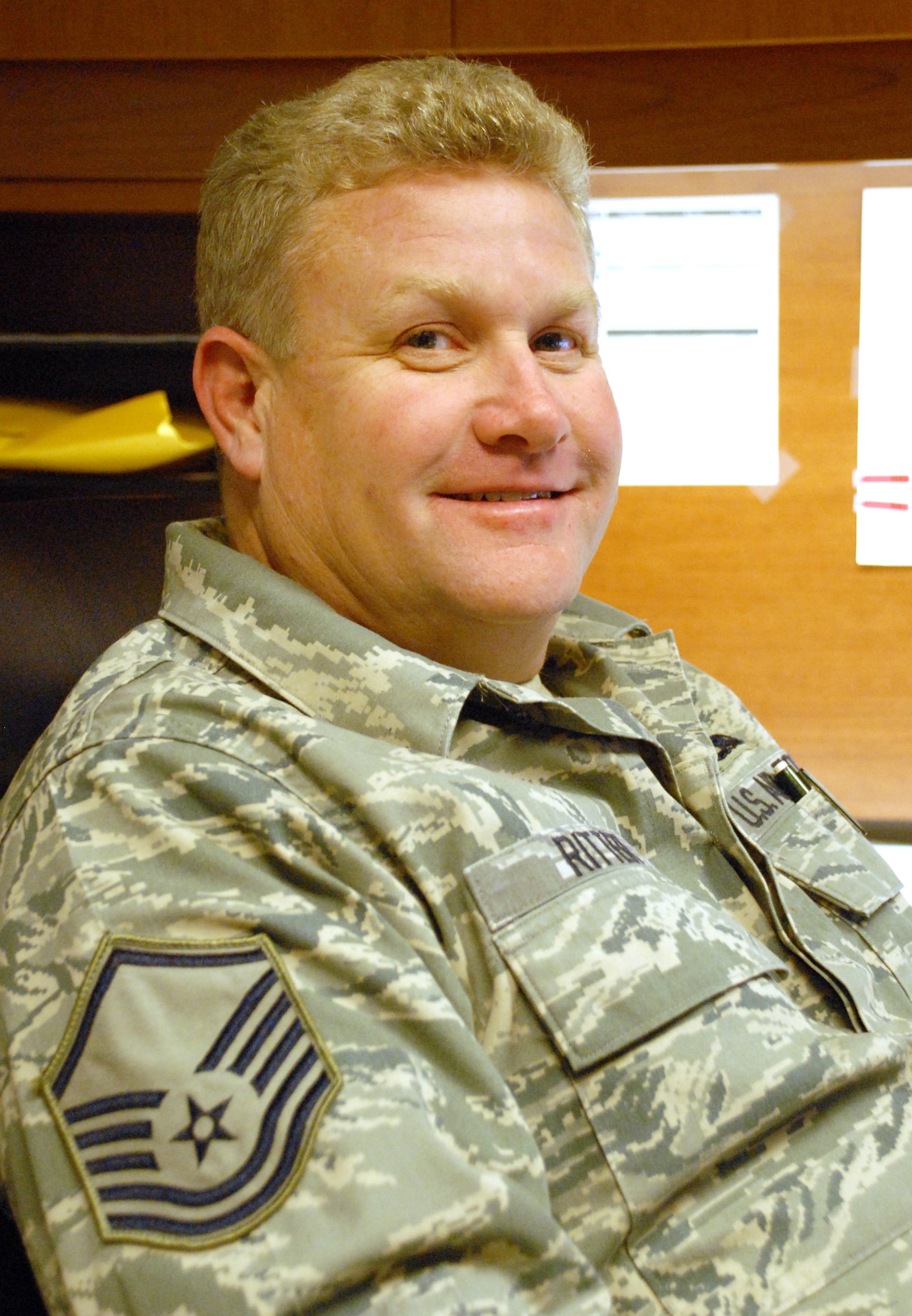 DOVER AIR FORCE BASE, Del. ? Master Sgt. Ralph Ritter, 712th Aircraft Maintenance Squadron, has aimed high in his resolutions to take care of his Airmen and to live life to the fullest. (U.S. Air Force photo/ Airman 1st Class Shen-Chia Chu)