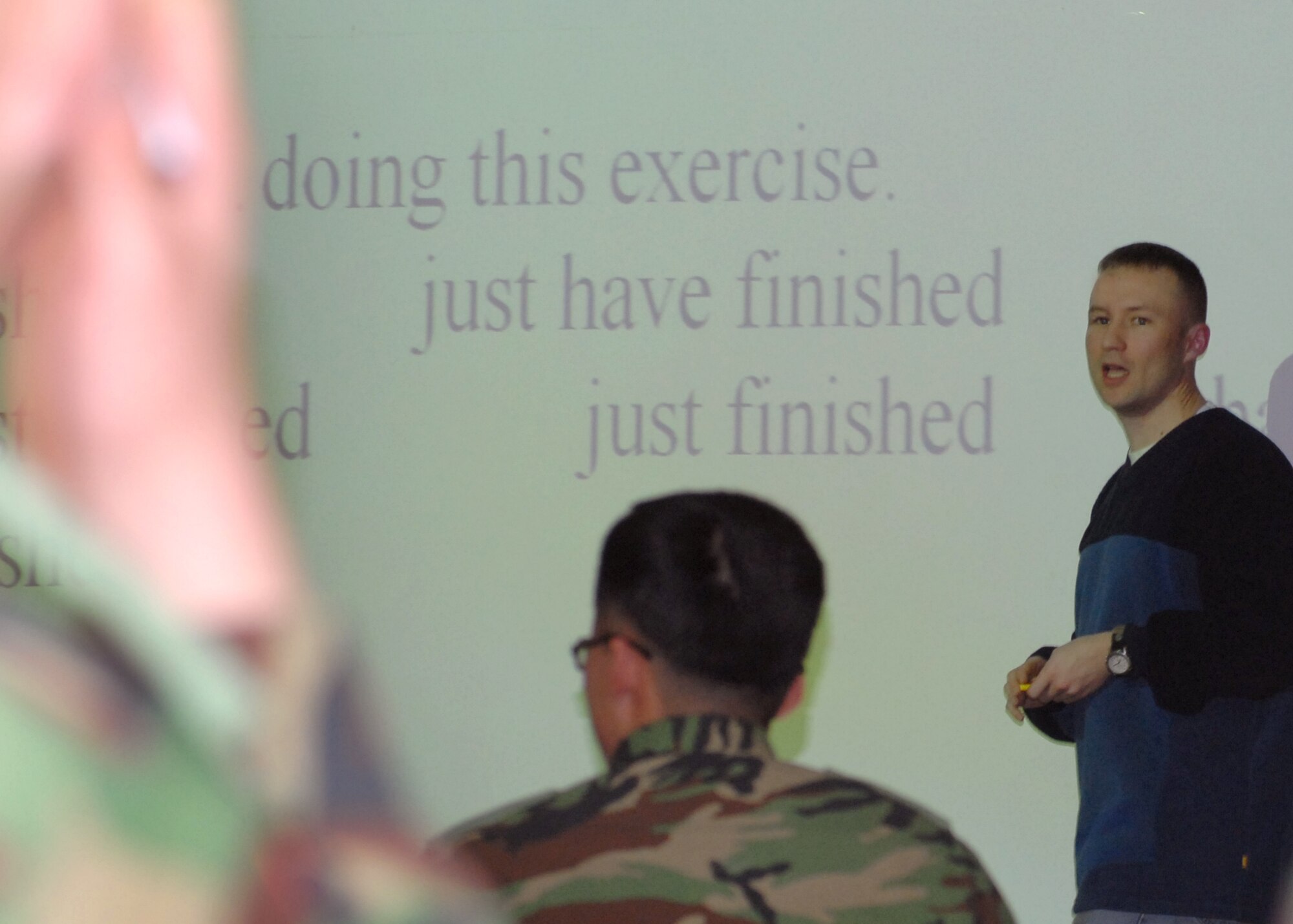 KUNSAN AIR BASE, South Korea -- Technical Sgt. Richard Wagner teaches conversional English to students at the Republic of Korea Army Non-commissioned Officer Academy here 31 Jan. Numerous Airmen from the 5/6 group take the opportunity throughout the year to assist ROK Cadets in learning English as part of the academy’s curriculum. Sergeant Wagner is a test measurement diagnostic equipment laboratory chief with the 8th Maintenance Squadron, (U.S. Air Force Photo/Staff Sgt Araceli Alarcon) 