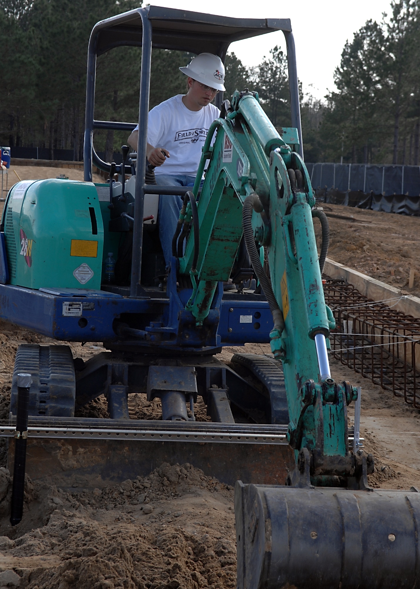 MOODY AIR FORCE BASE, Ga. -- Contractors excavate the future site of Moody's A-10C Thunderbolt II fuel cell hangar here Feb. 4. The new facility will be used for advanced fuel system repairs on Moody-assigned A-10Cs. (U.S. Air Force photo by Airman 1st Class Brittany Barker)